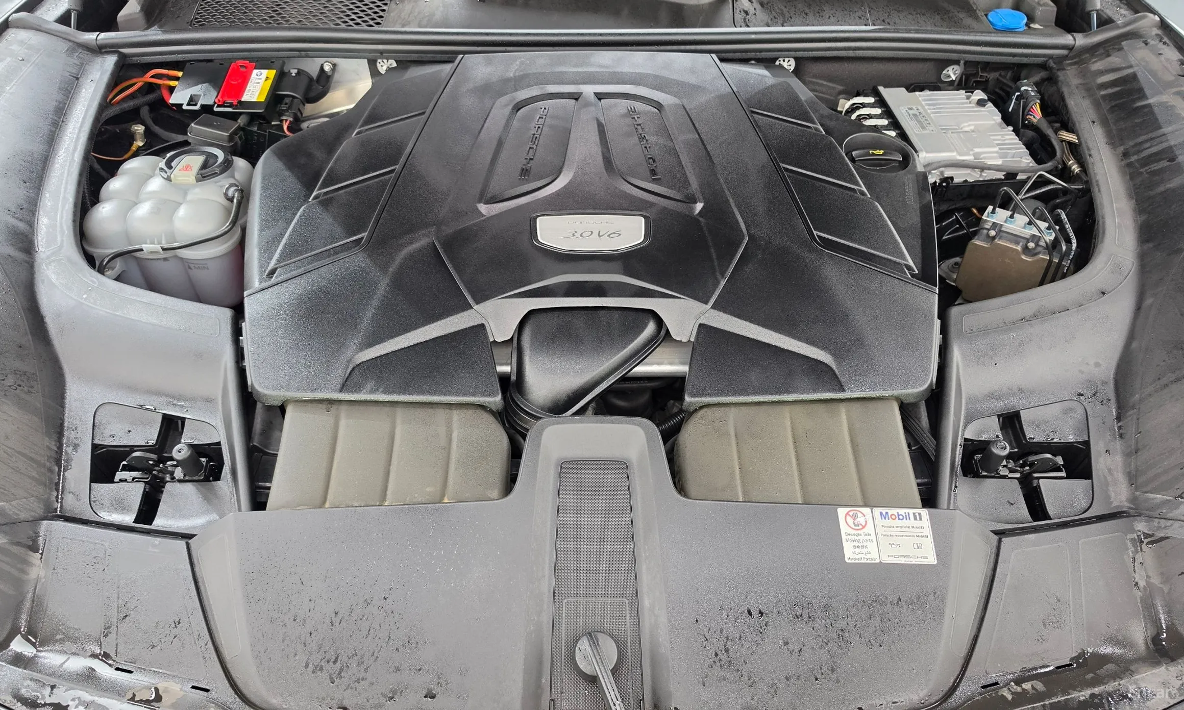 Porsche Cayenne (PO536) превью 6