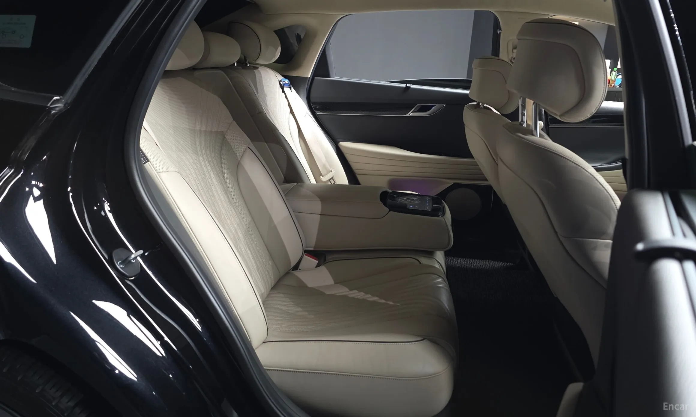 Genesis G80 (RG3) превью 12