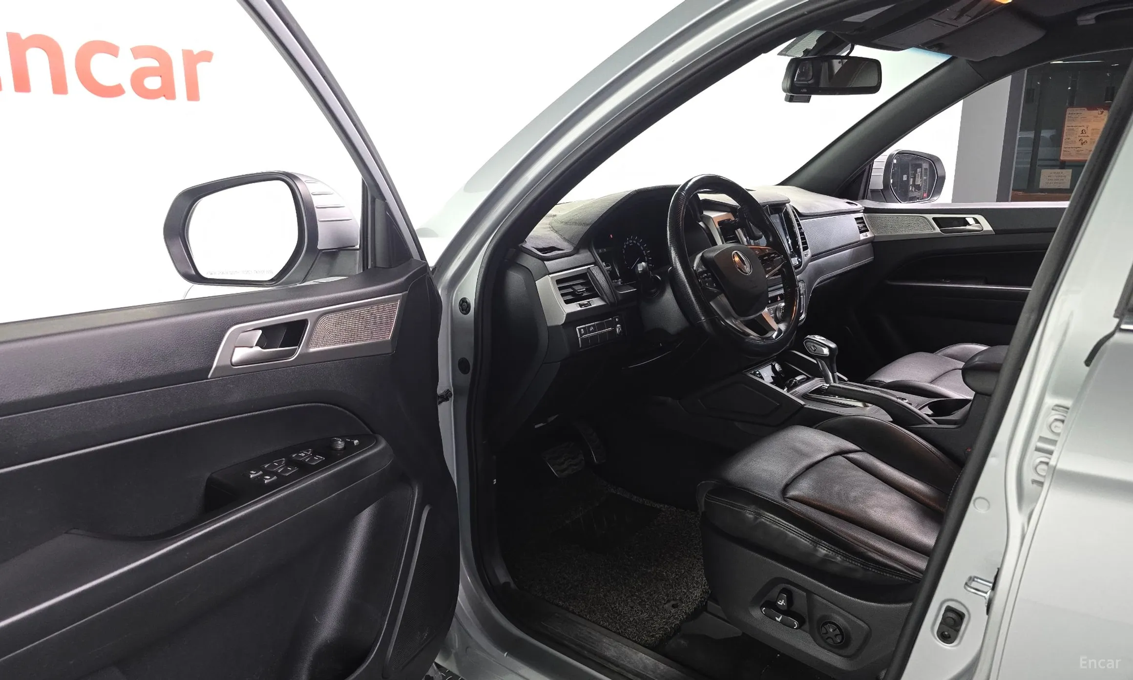 KG Mobility (SsangYong) Rexton Sports Khan превью 10