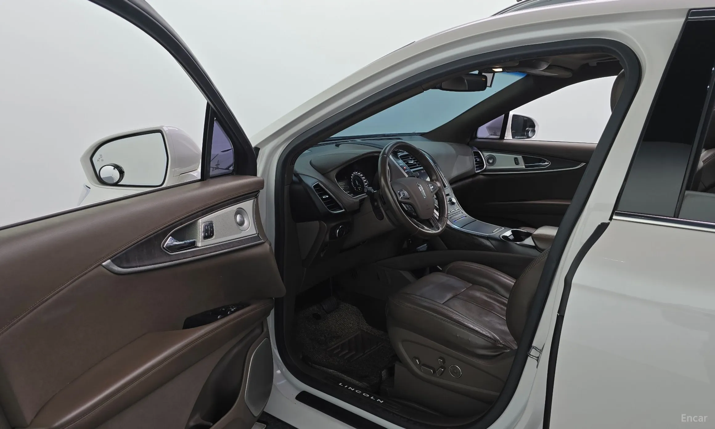 Lincoln MKX 2nd Generation превью 10