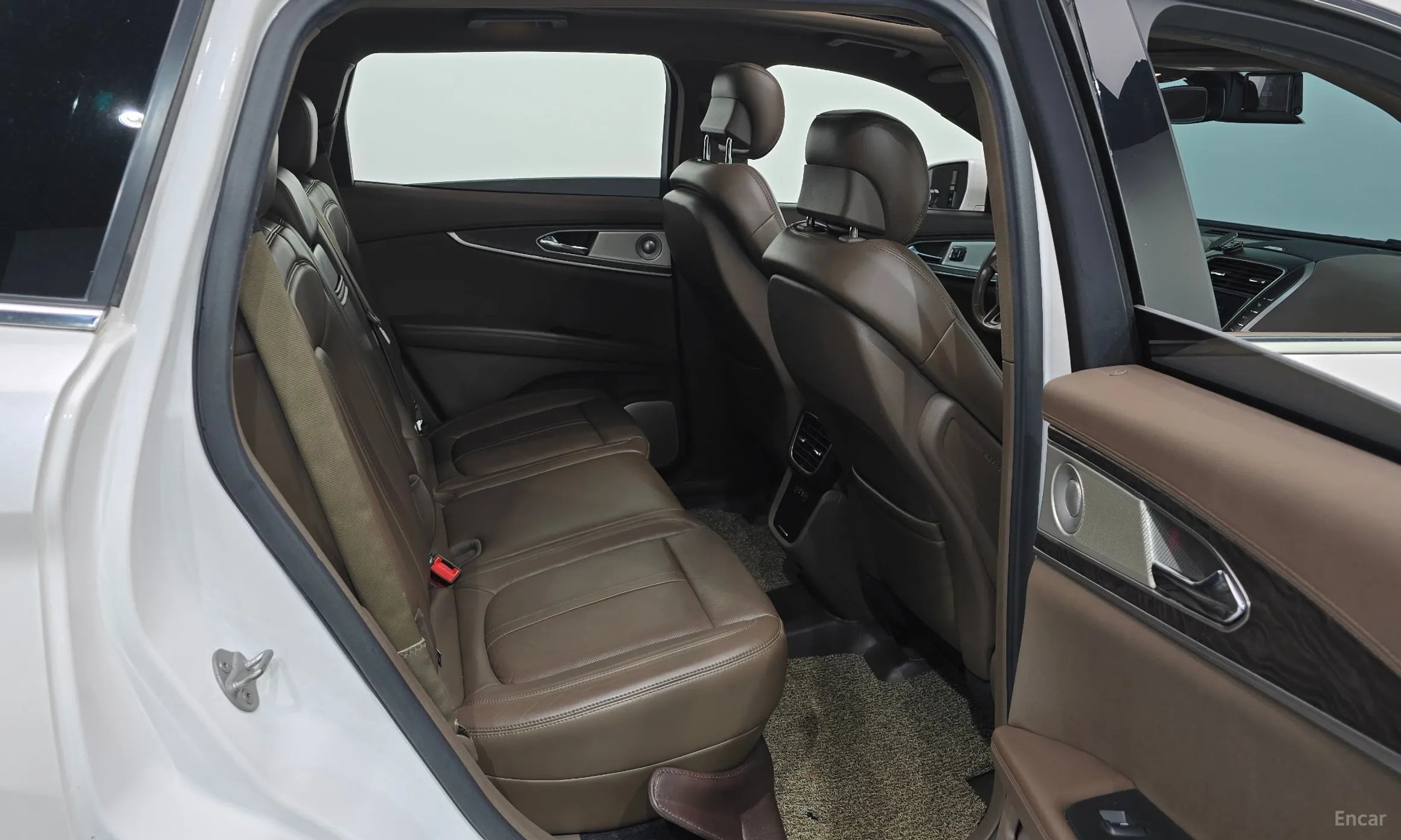 Lincoln MKX 2nd Generation превью 11