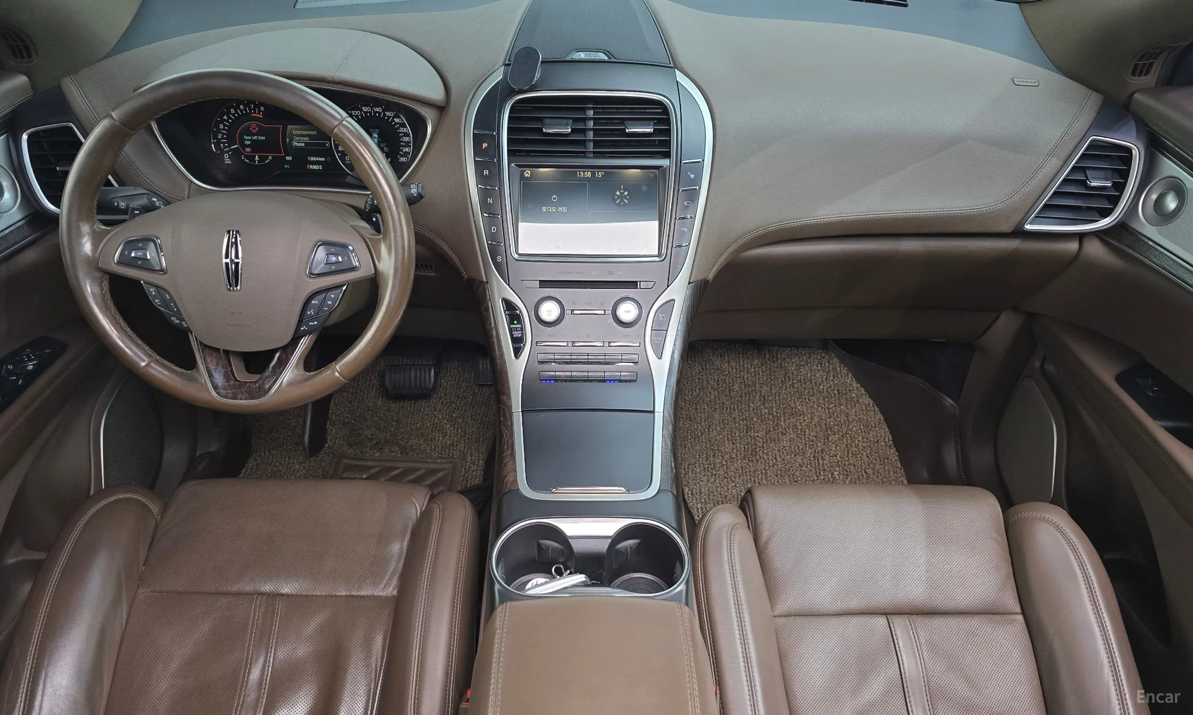 Lincoln MKX 2nd Generation превью 7