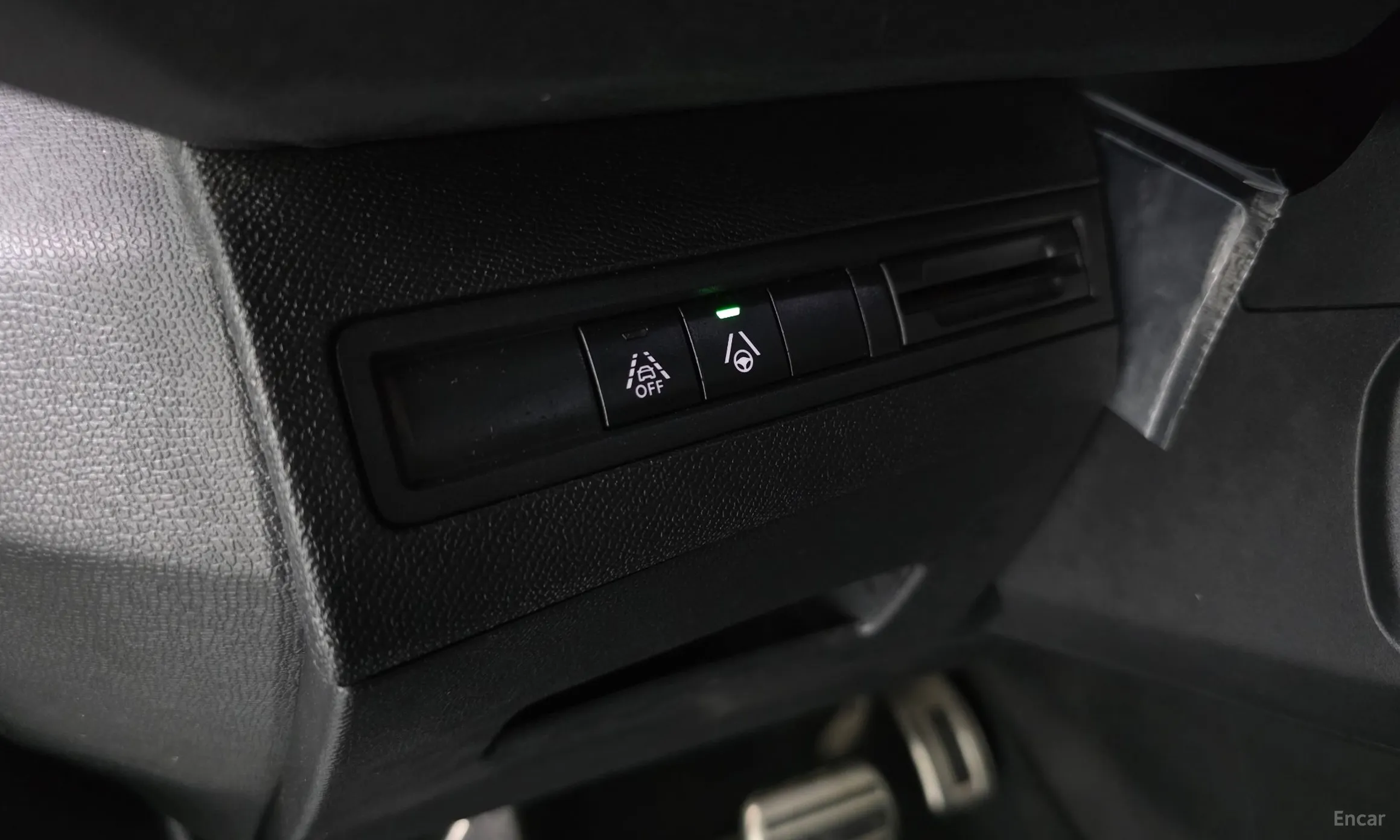 Peugeot 5008 2nd generation превью 14