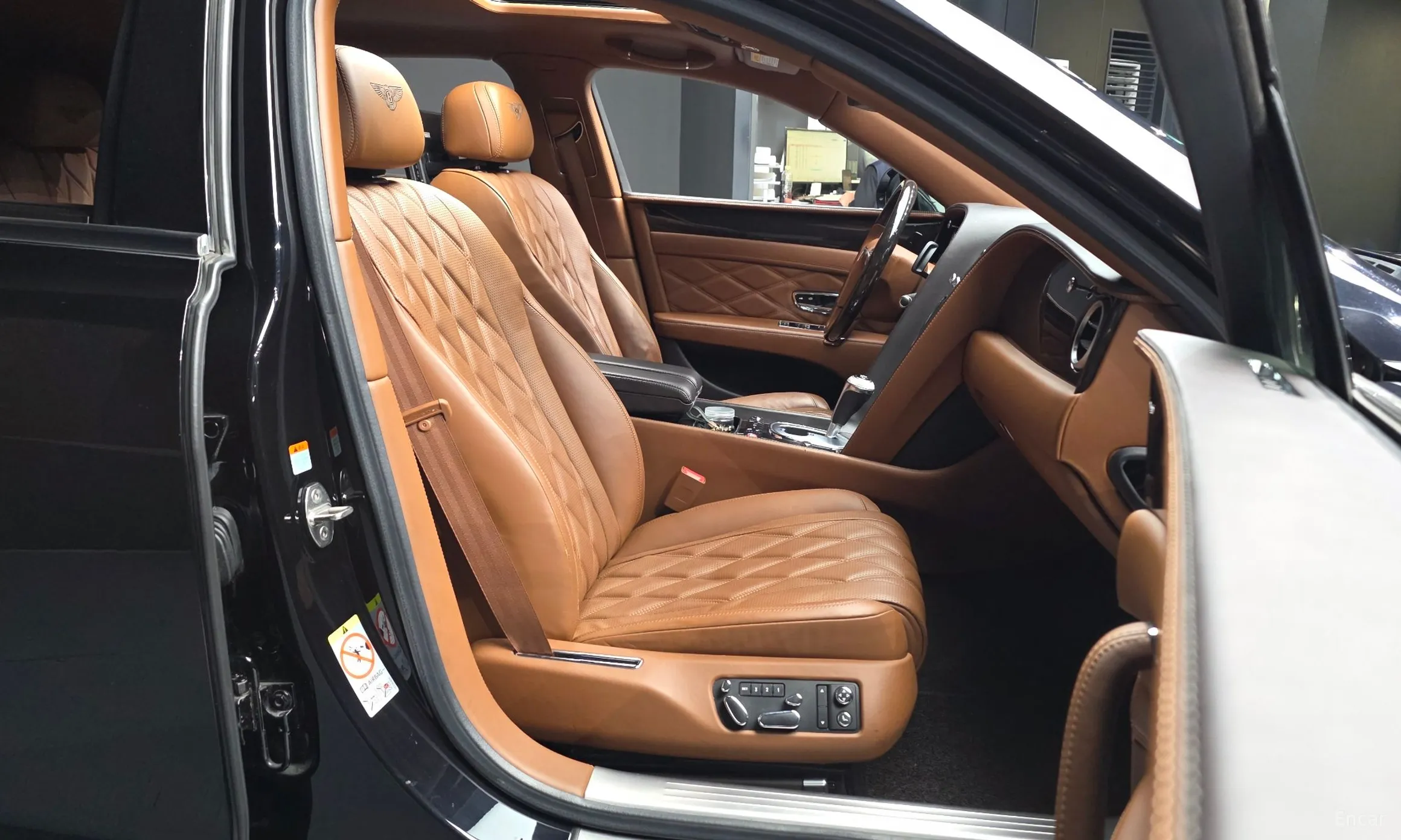Bentley Flying Spur 2nd Generation превью 11