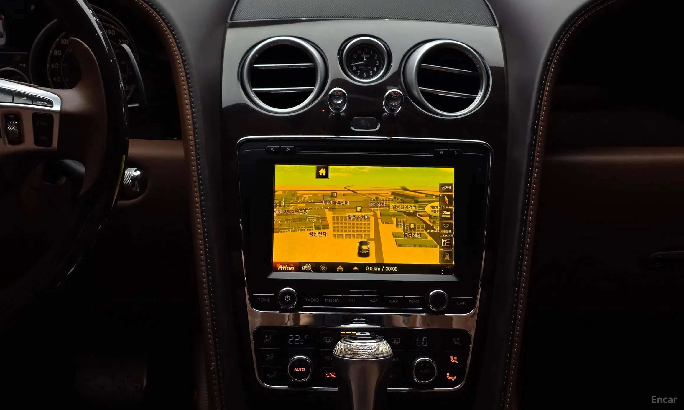 Bentley Flying Spur 2nd Generation превью 14
