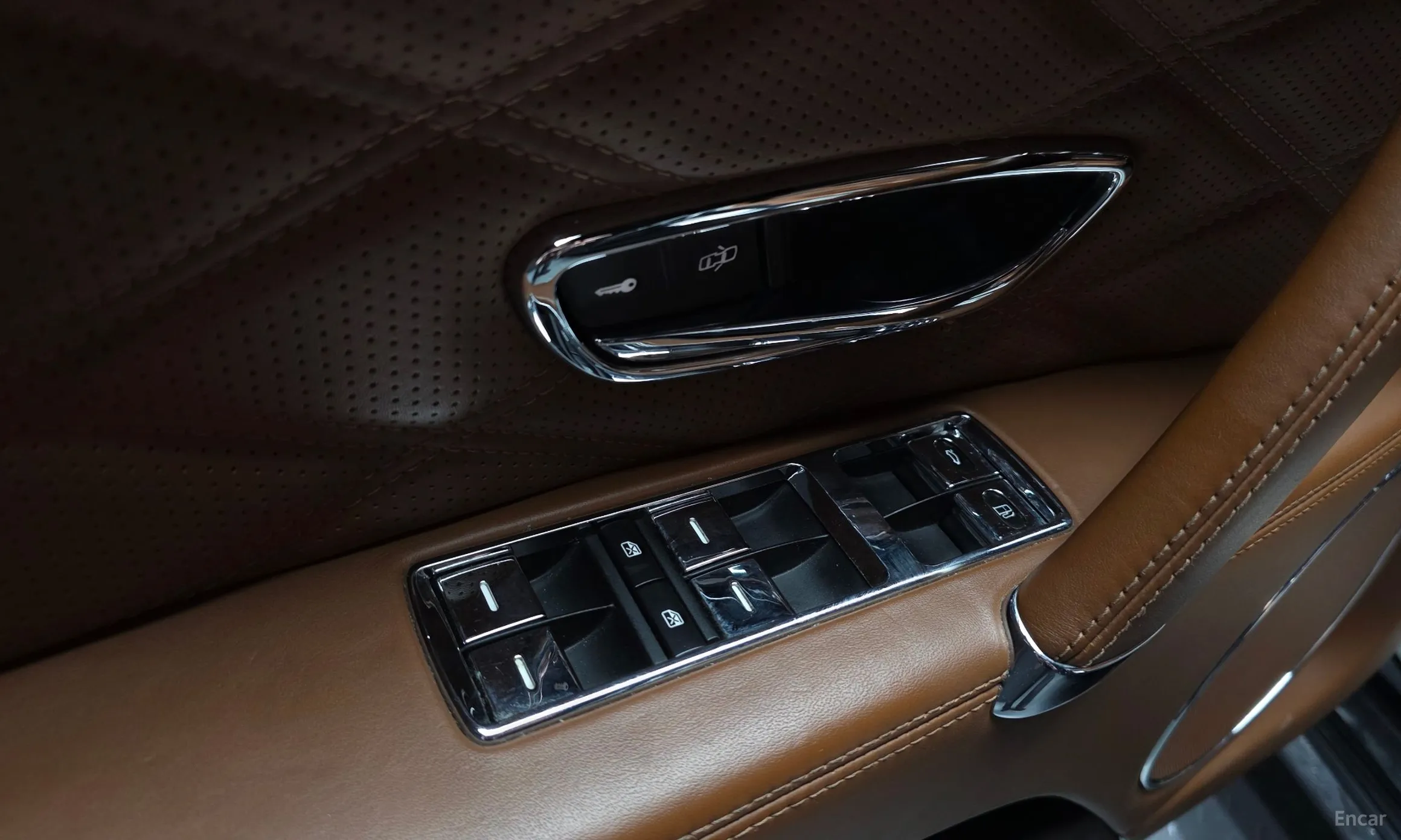 Bentley Flying Spur 2nd Generation превью 20