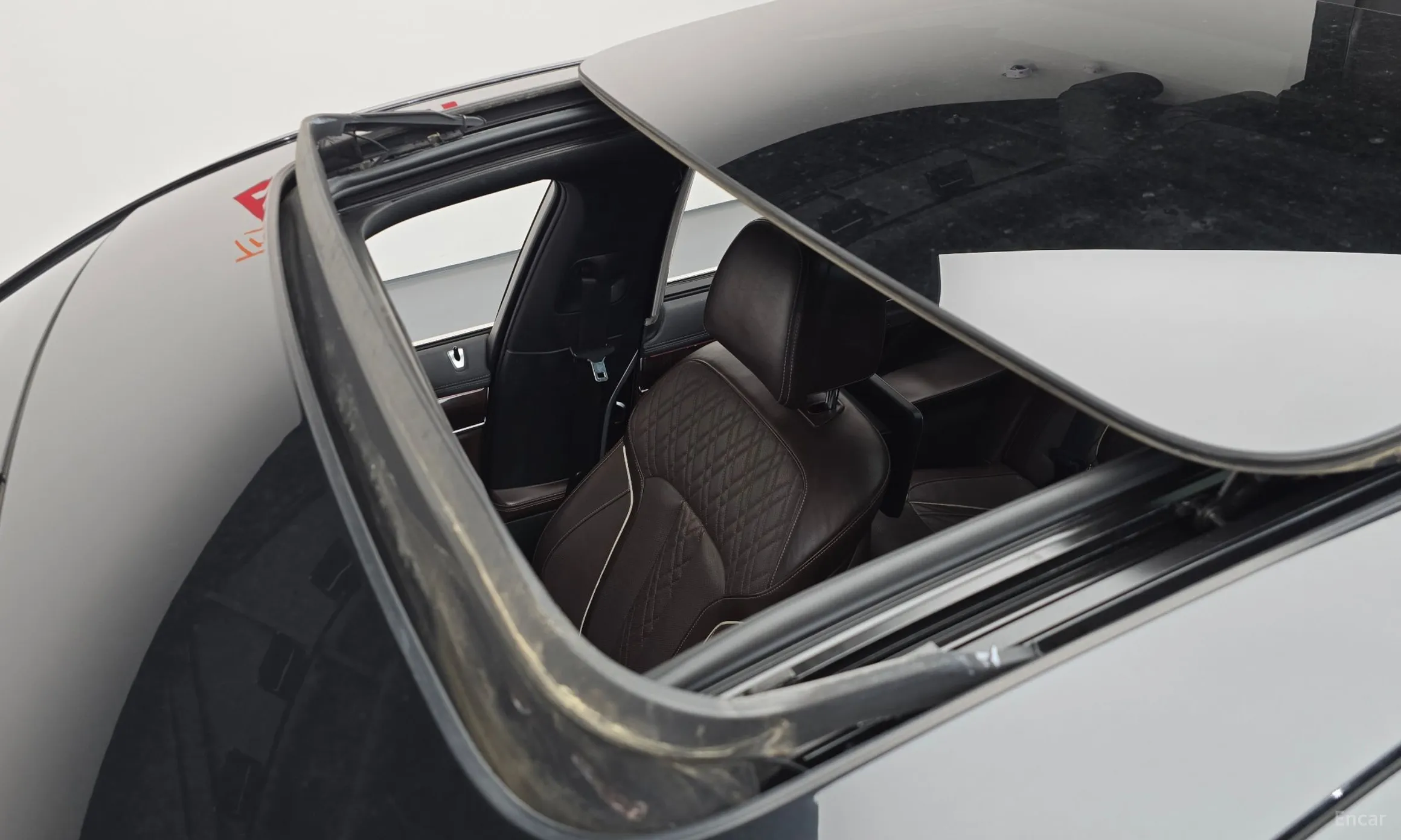 BMW 7 Series (G11) превью 19