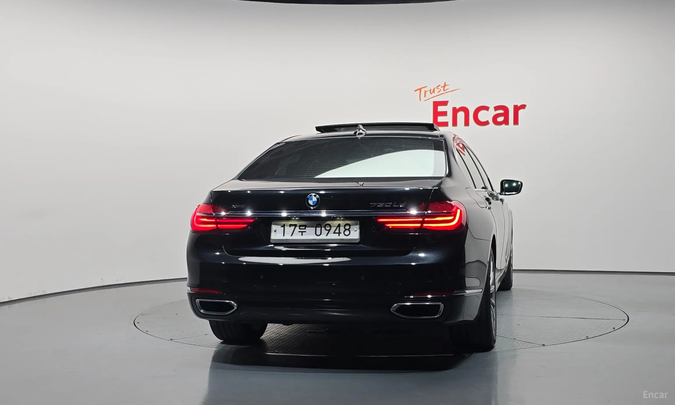 BMW 7 Series (G11) превью 4