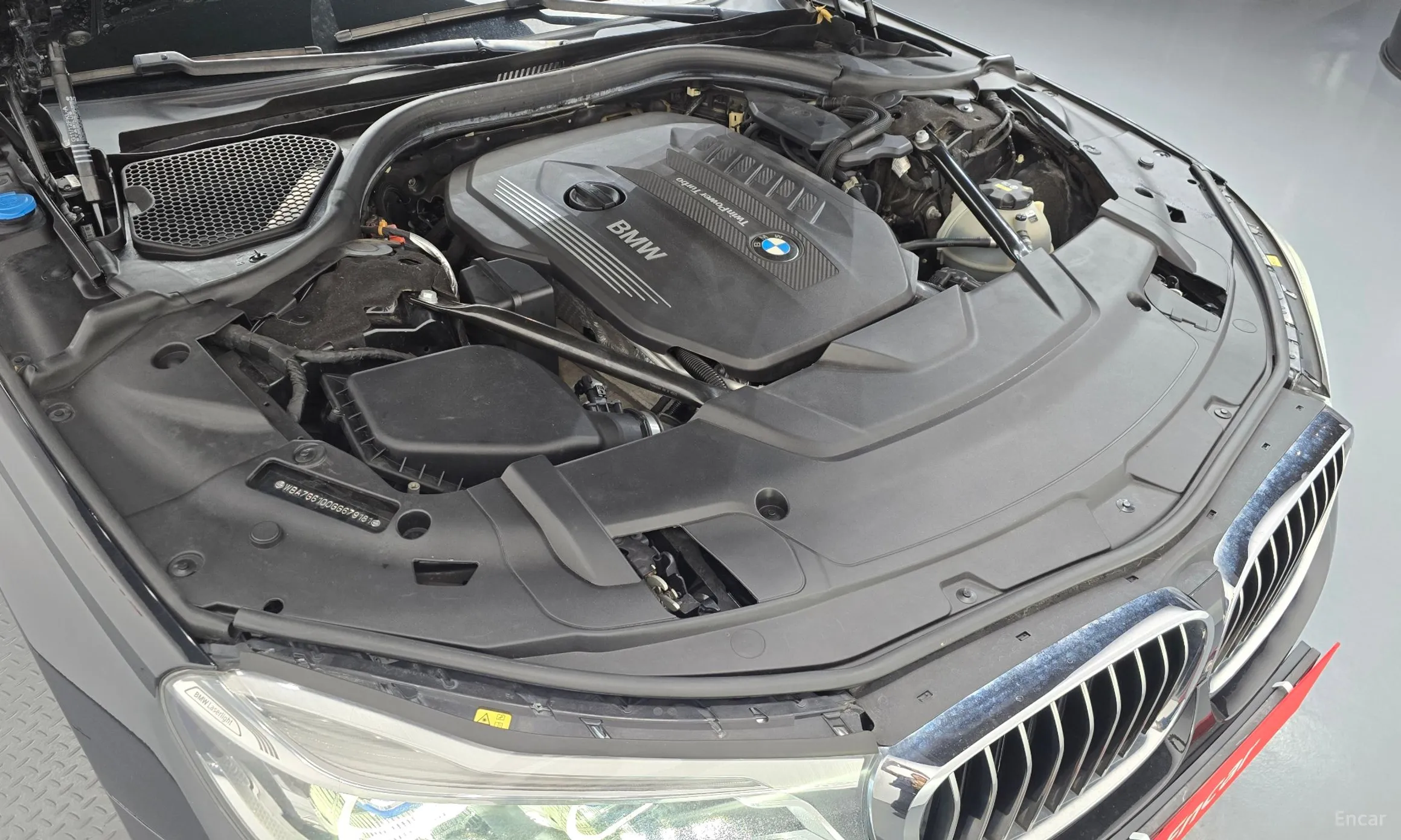BMW 7 Series (G11) превью 6