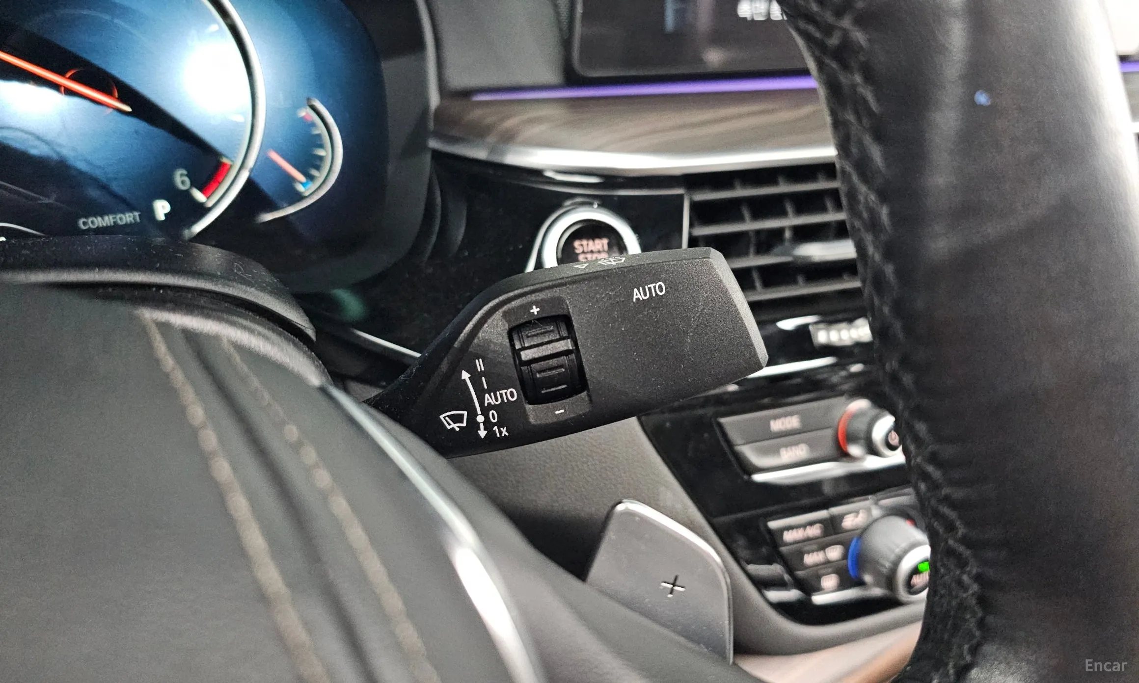 BMW 5 Series (G30) превью 16