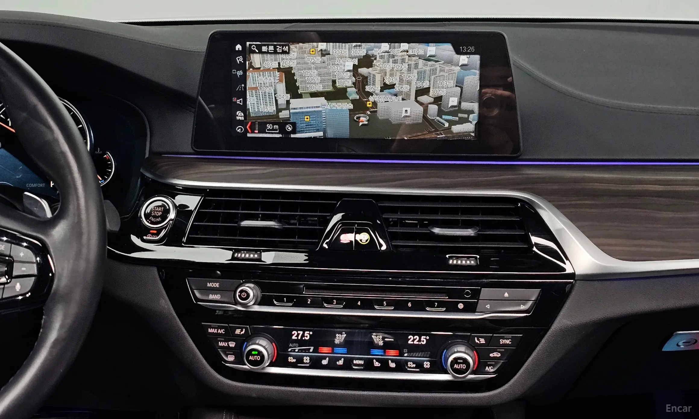 BMW 5 Series (G30) превью 18