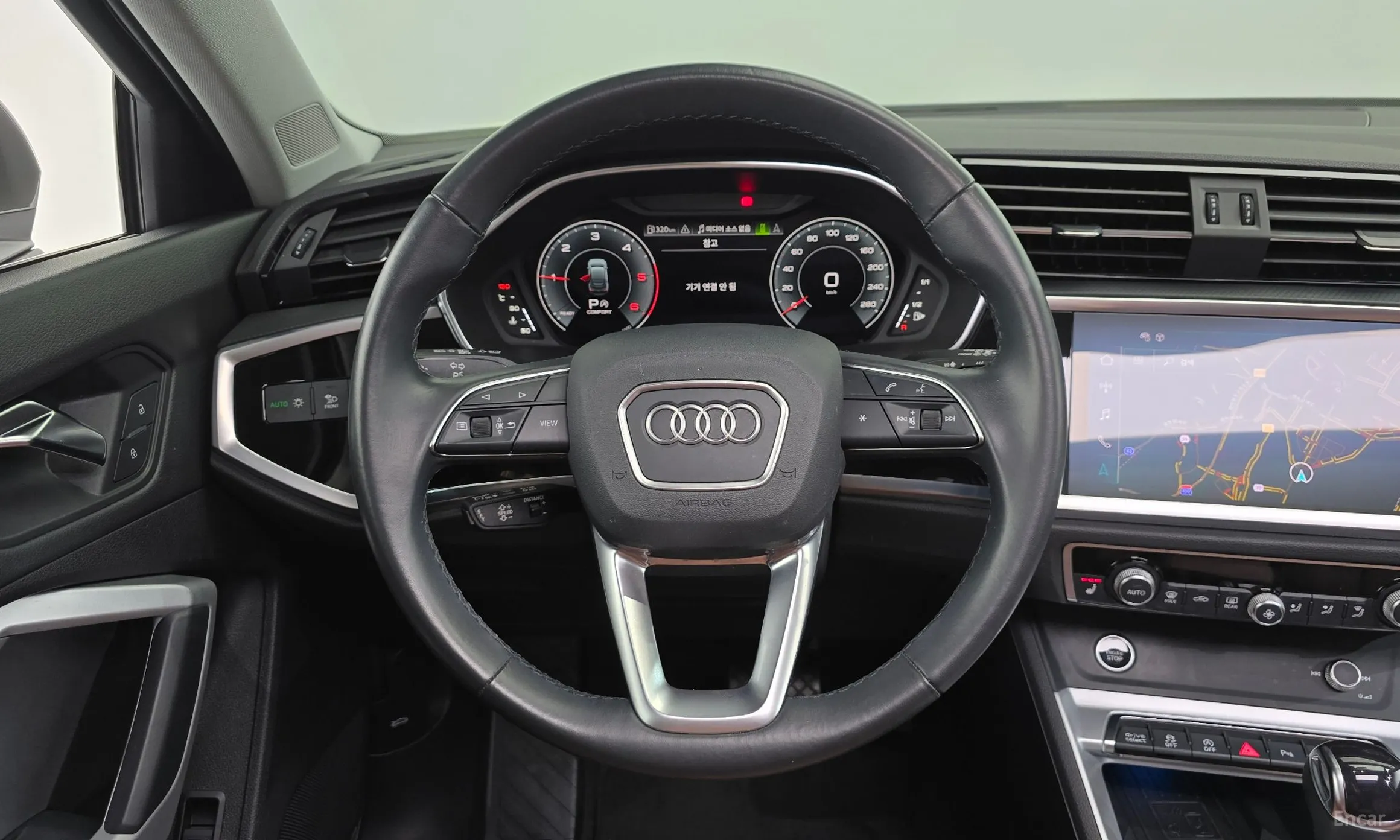 Audi Q3 (F3) превью 16