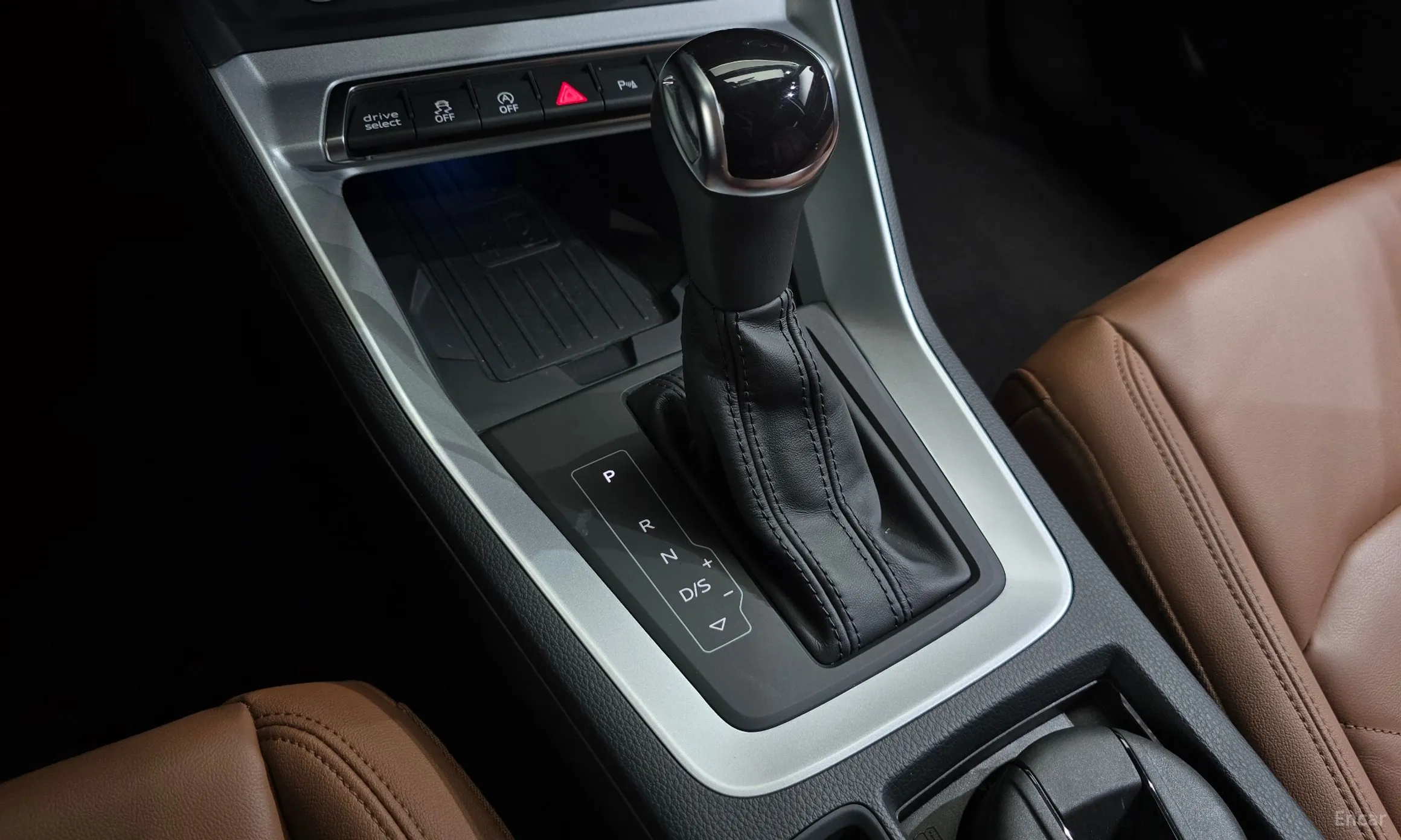 Audi Q3 (F3) превью 9