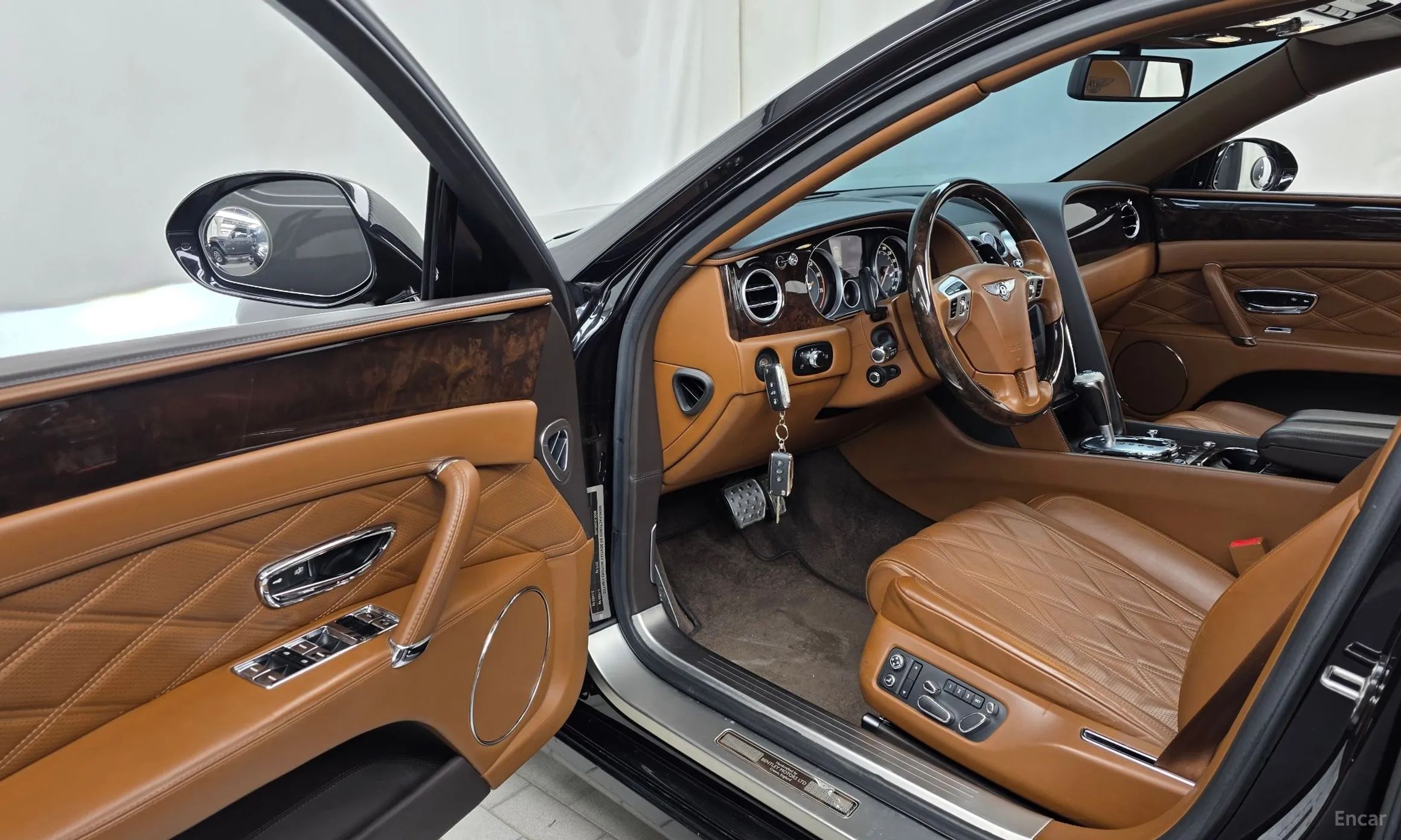 Bentley Flying Spur 2nd Generation превью 10