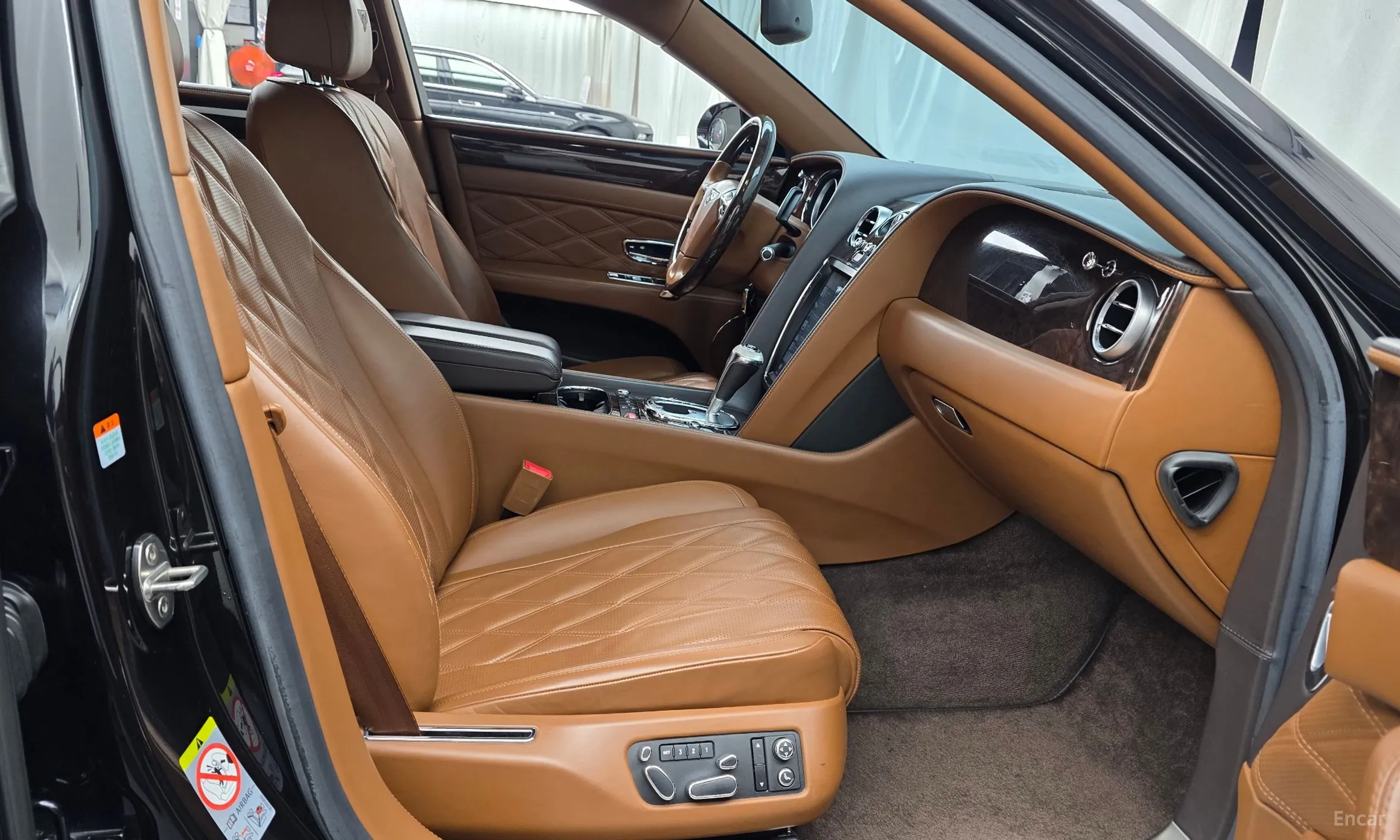 Bentley Flying Spur 2nd Generation превью 11