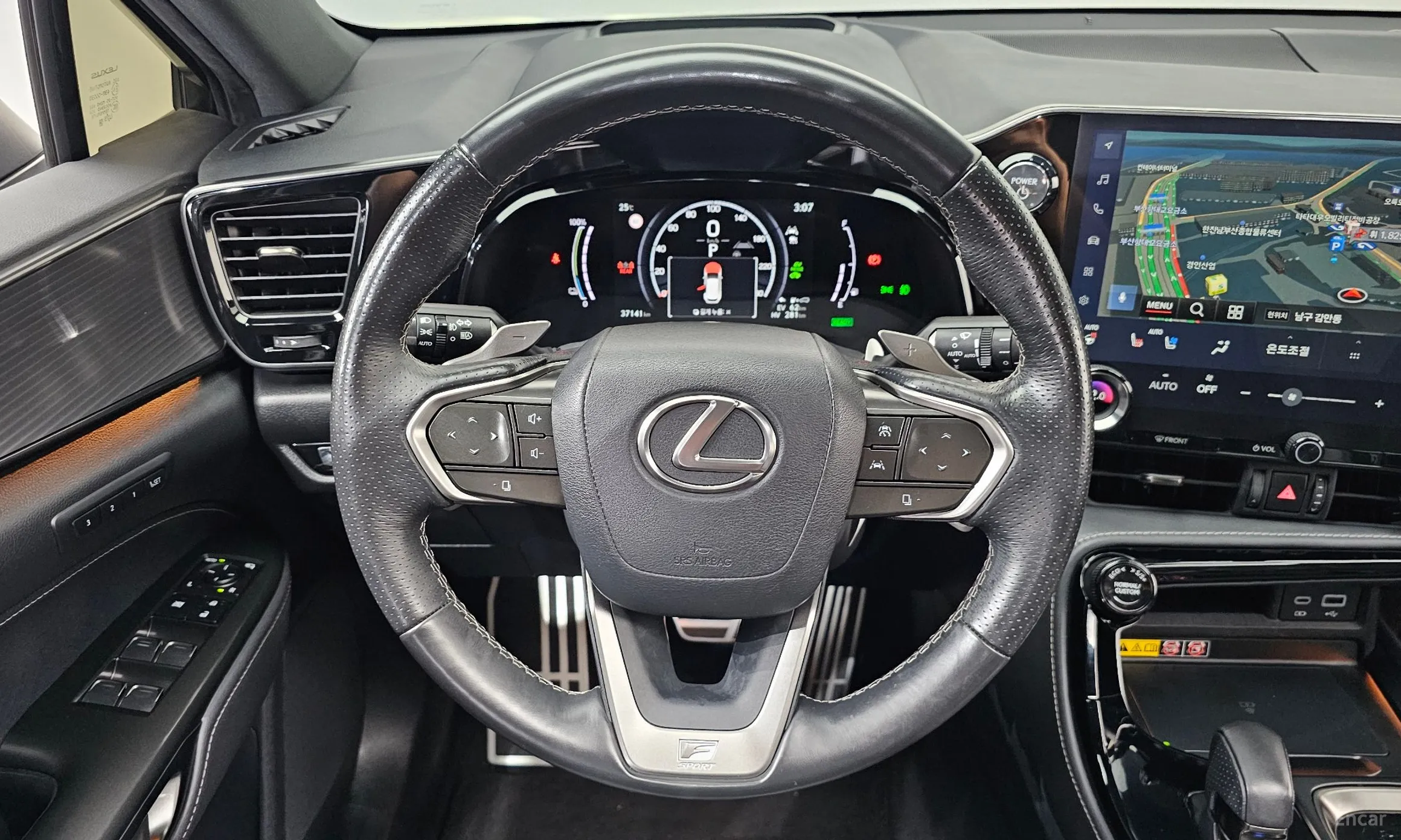 Lexus NX450h + 2nd Gen превью 13