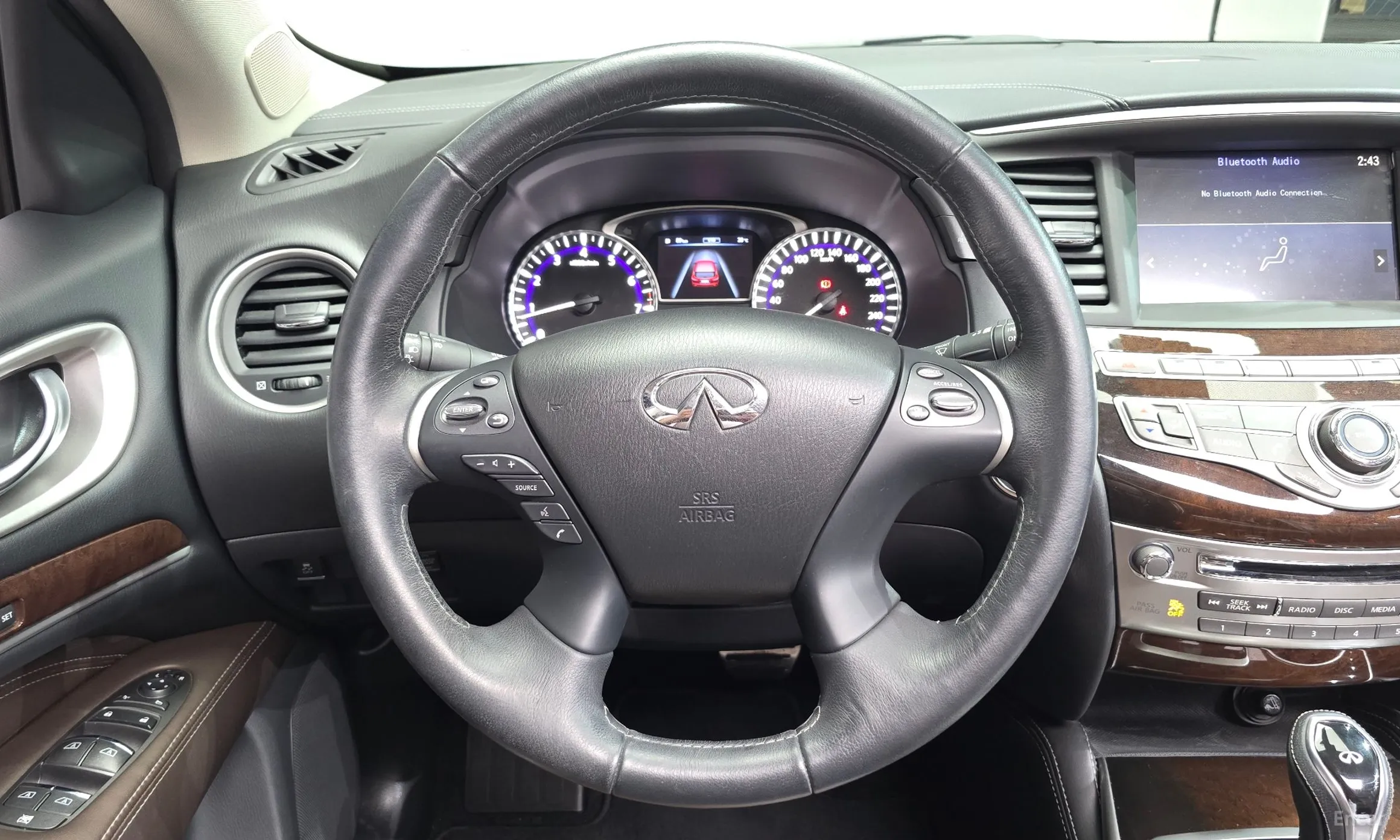 Infiniti QX60 превью 13