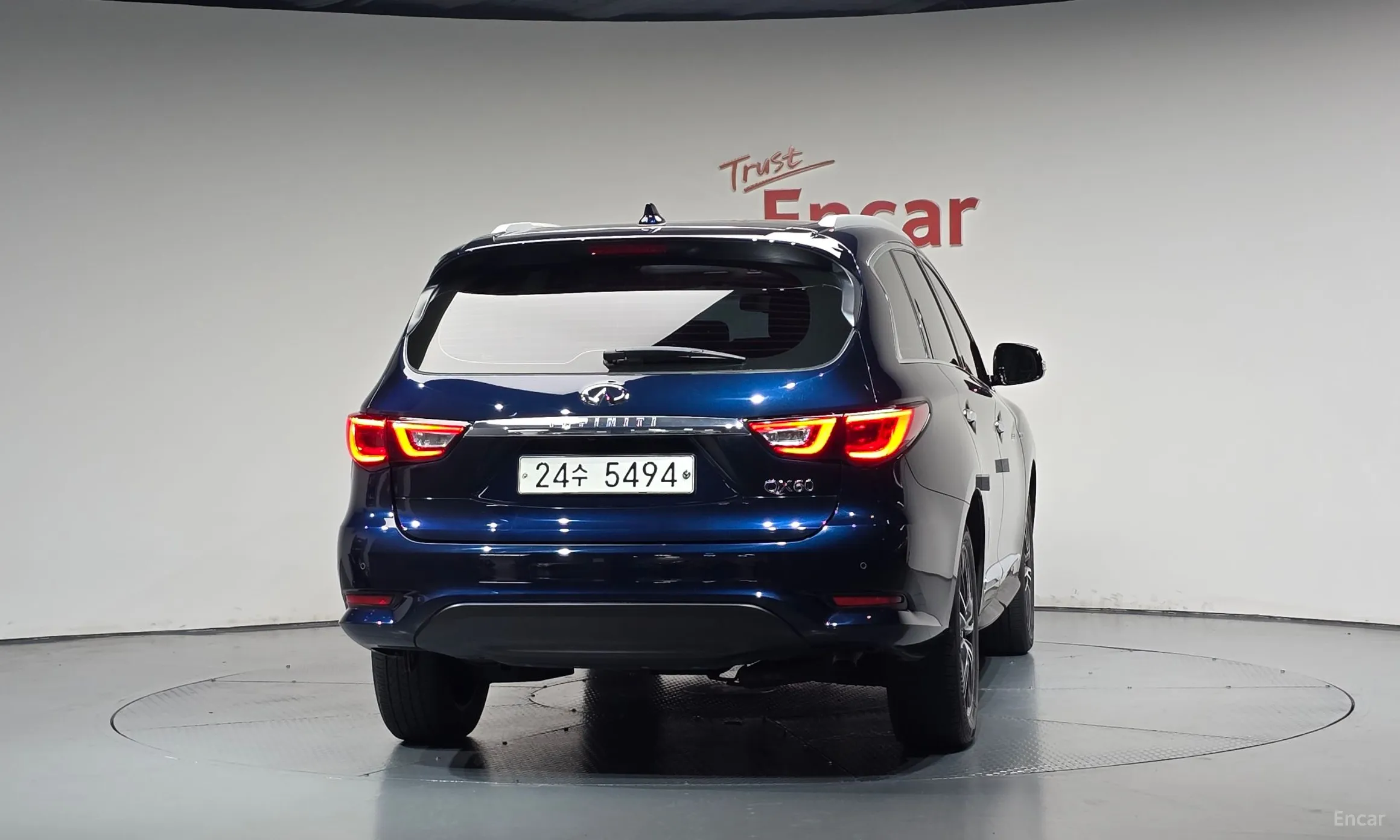 Infiniti QX60 превью 4