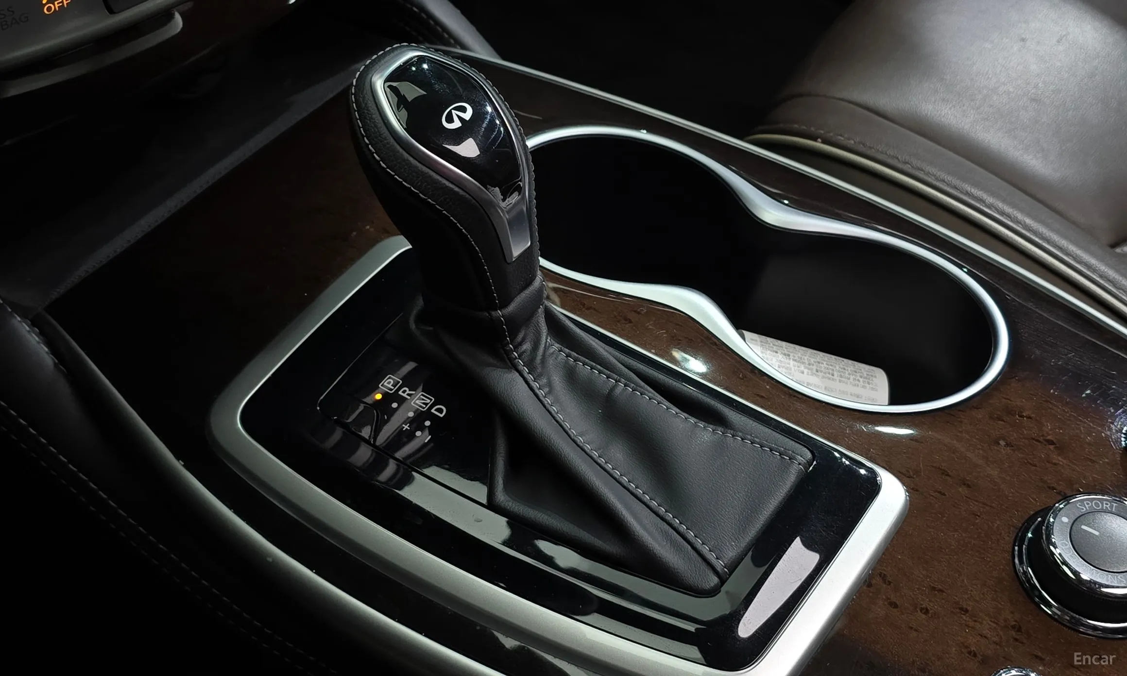 Infiniti QX60 превью 9