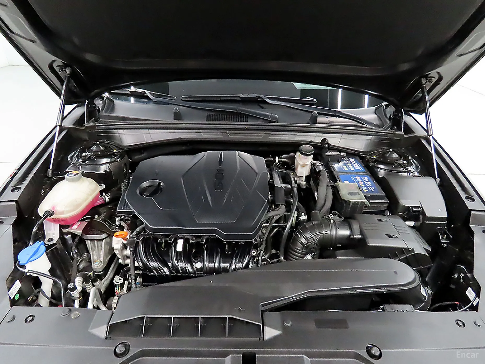 Kia K8 превью 19