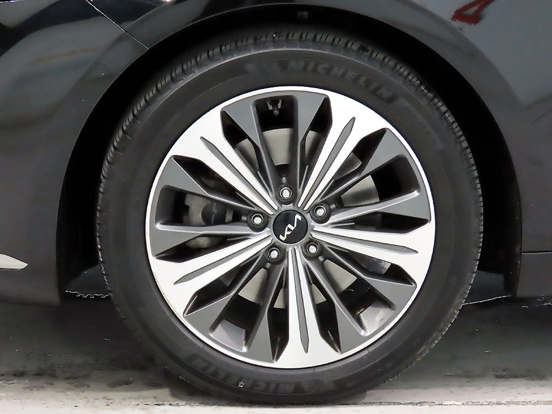 Kia K8 превью 20