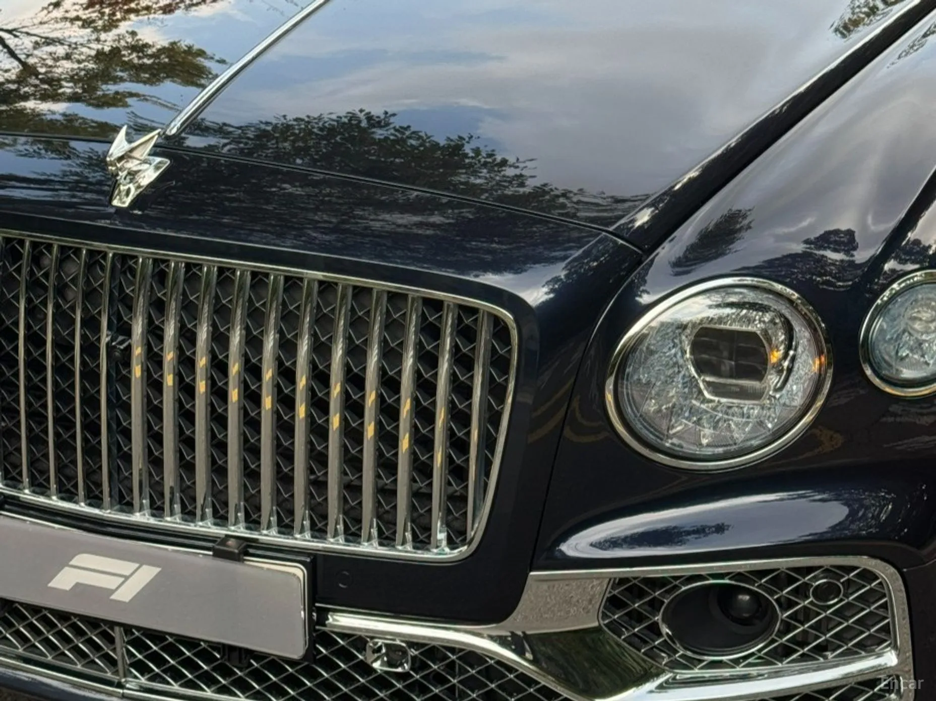 Bentley Flying Spur 3rd Generation превью 3