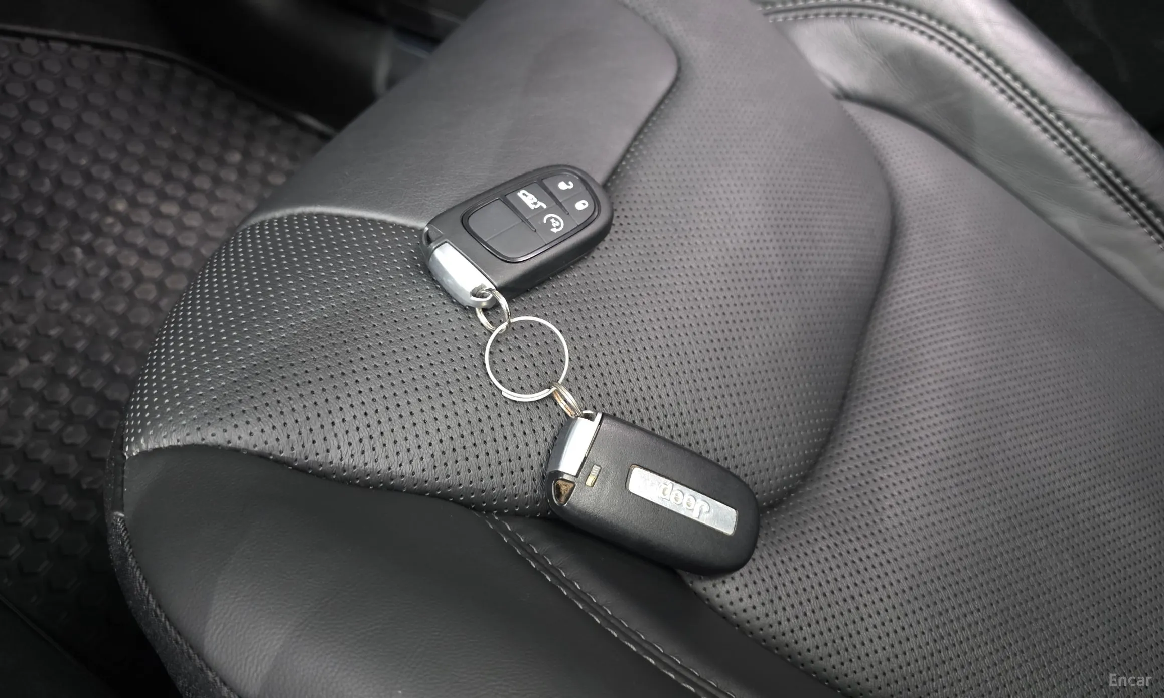 Jeep Cherokee (KL) превью 16