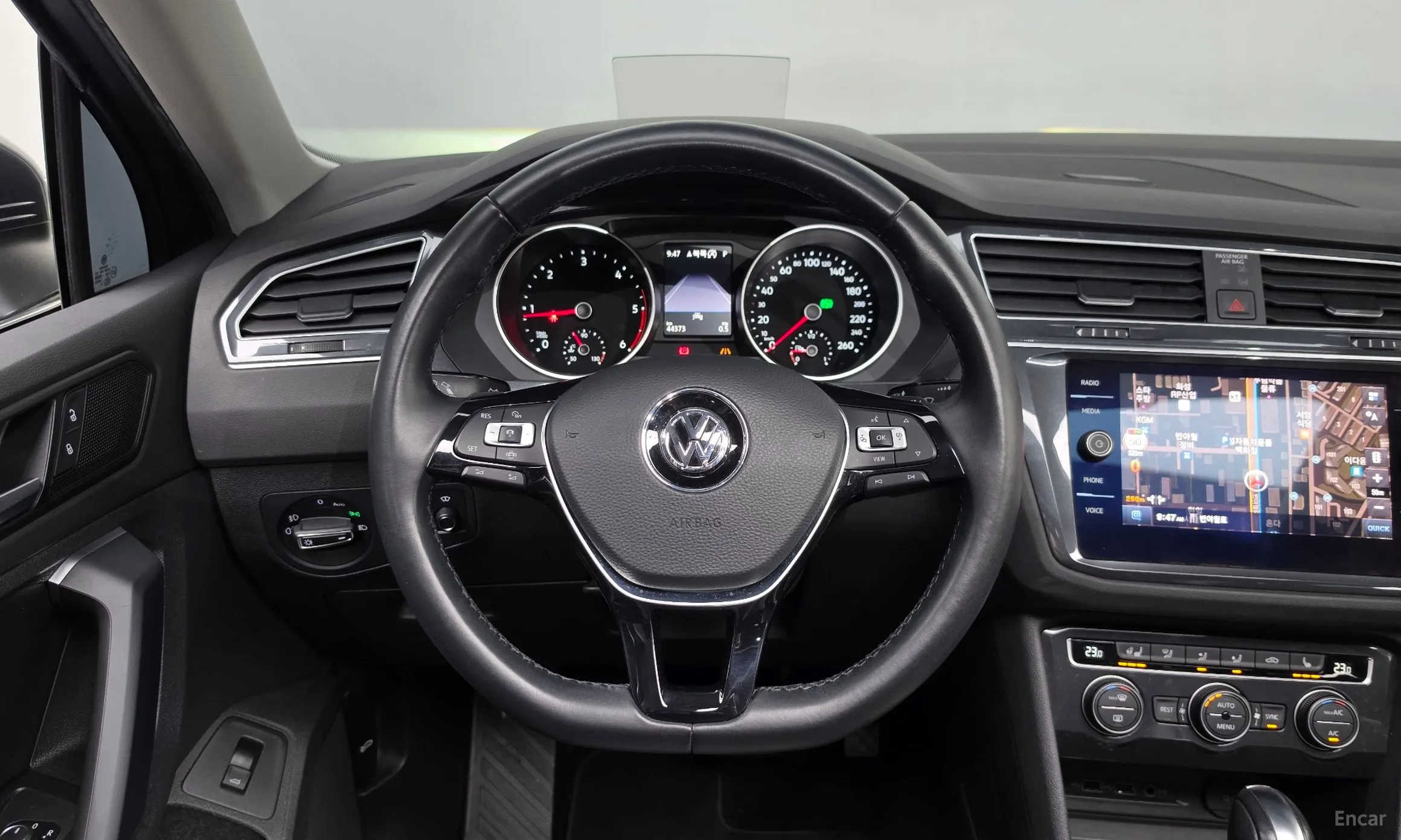 Volkswagen Tiguan 2nd Generation превью 13