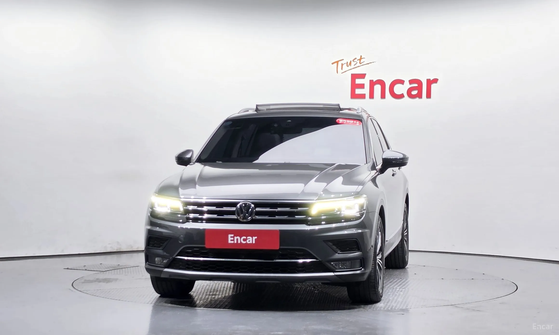Volkswagen Tiguan 2nd Generation превью 3
