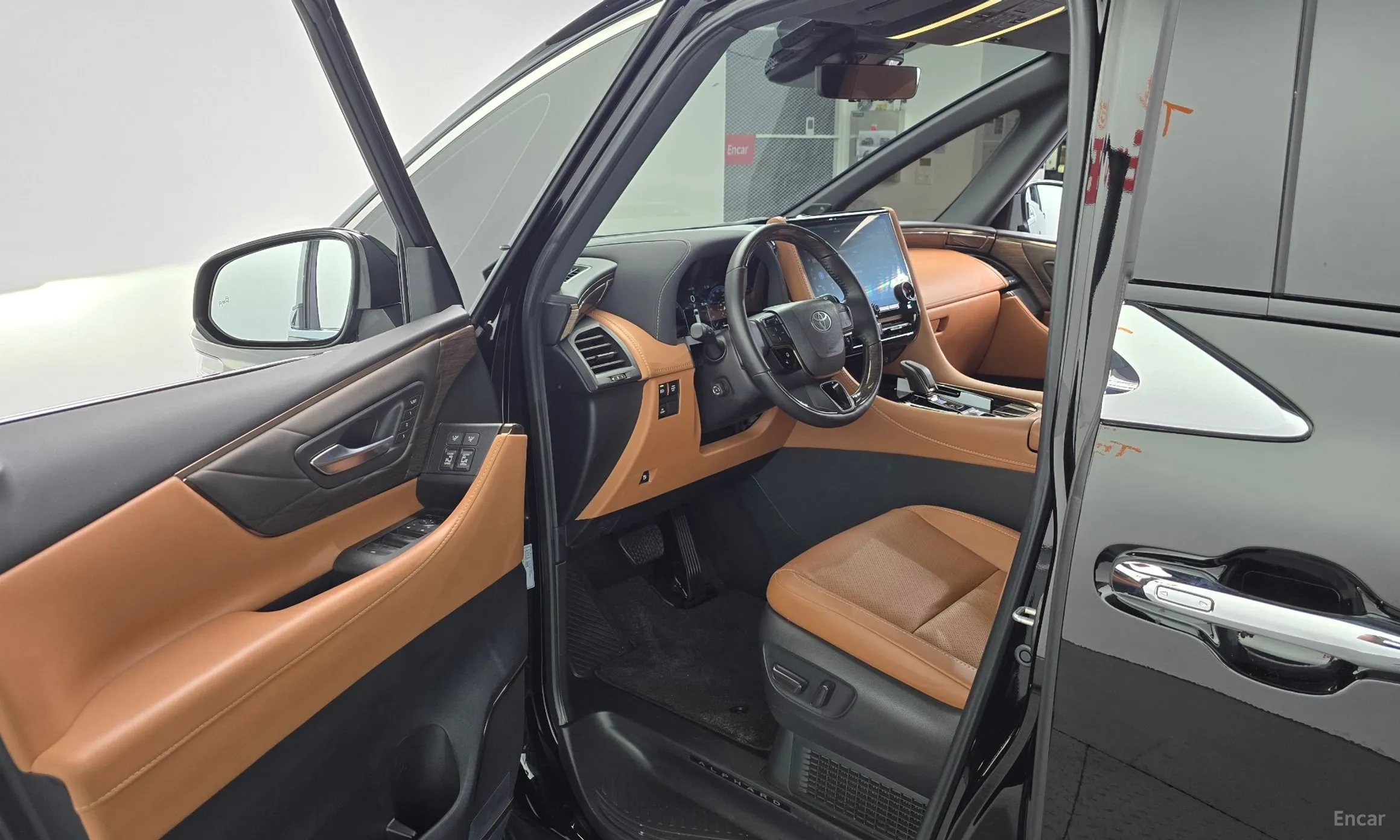 Toyota Alphard 4th Generation превью 10