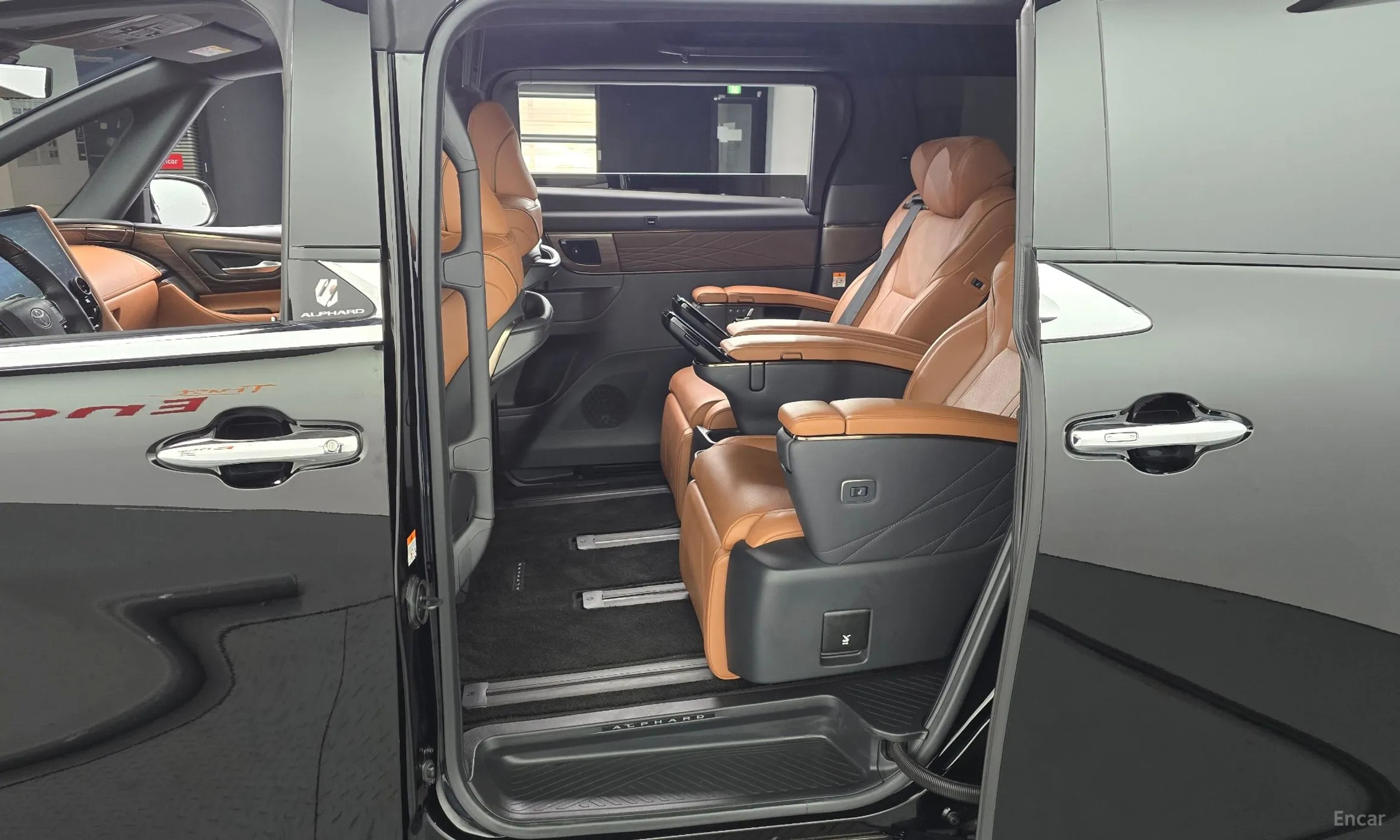 Toyota Alphard 4th Generation превью 11