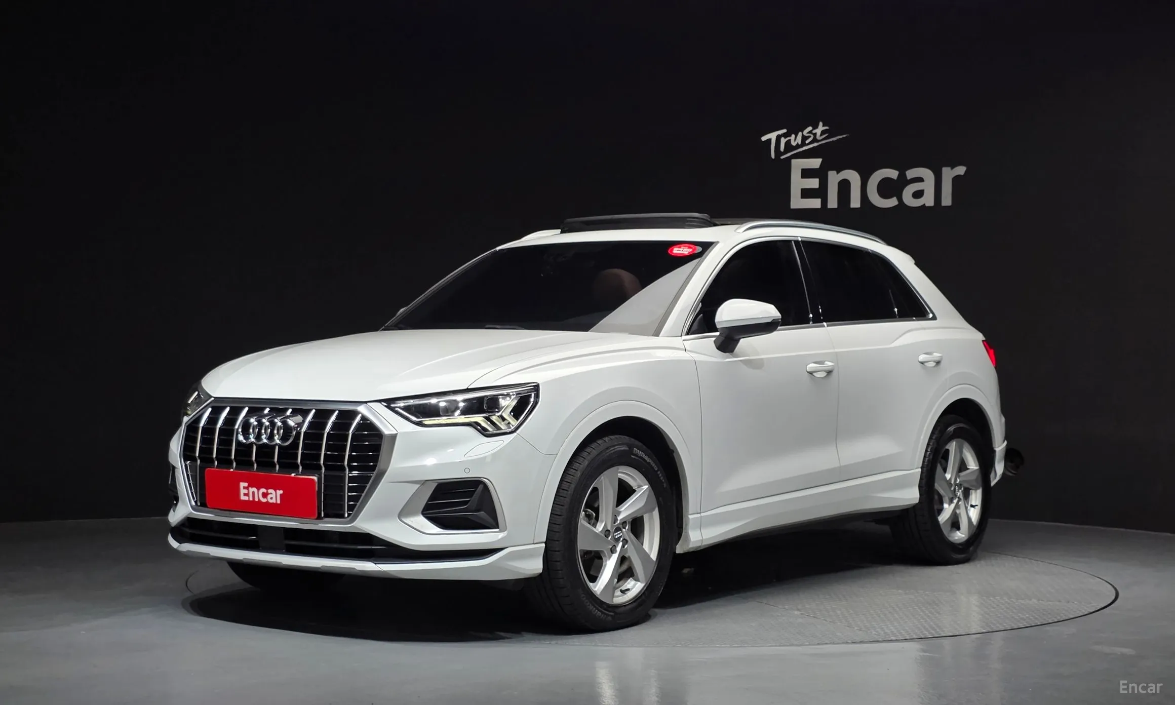 Audi Q3 (F3)