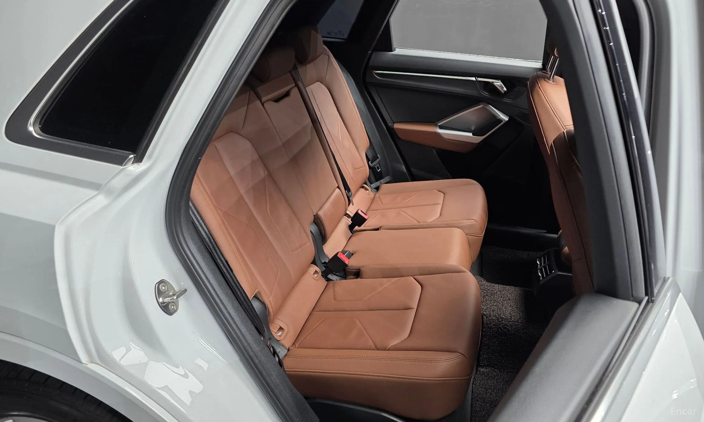 Audi Q3 (F3) превью 11