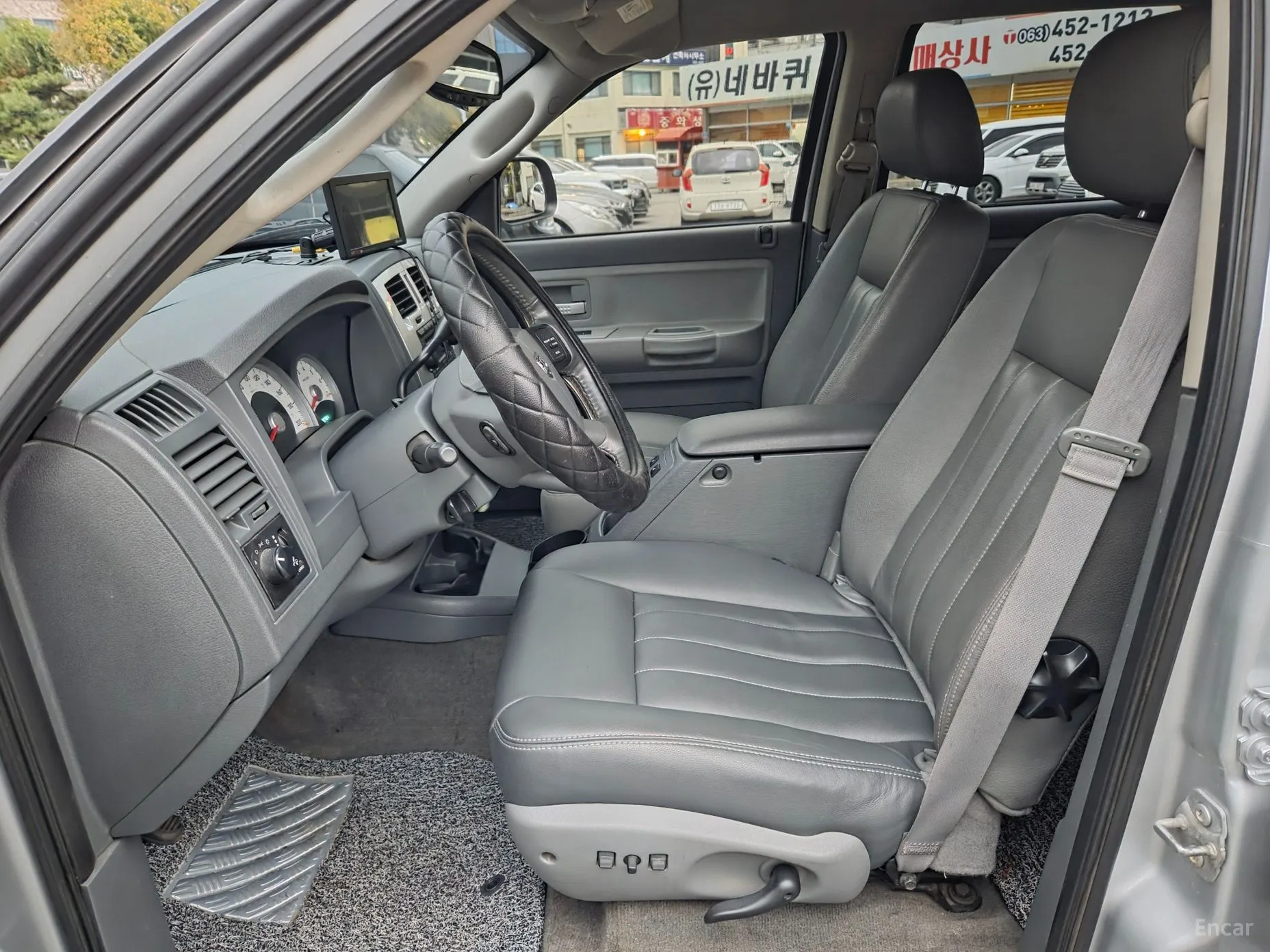 Dodge Dakota превью 10