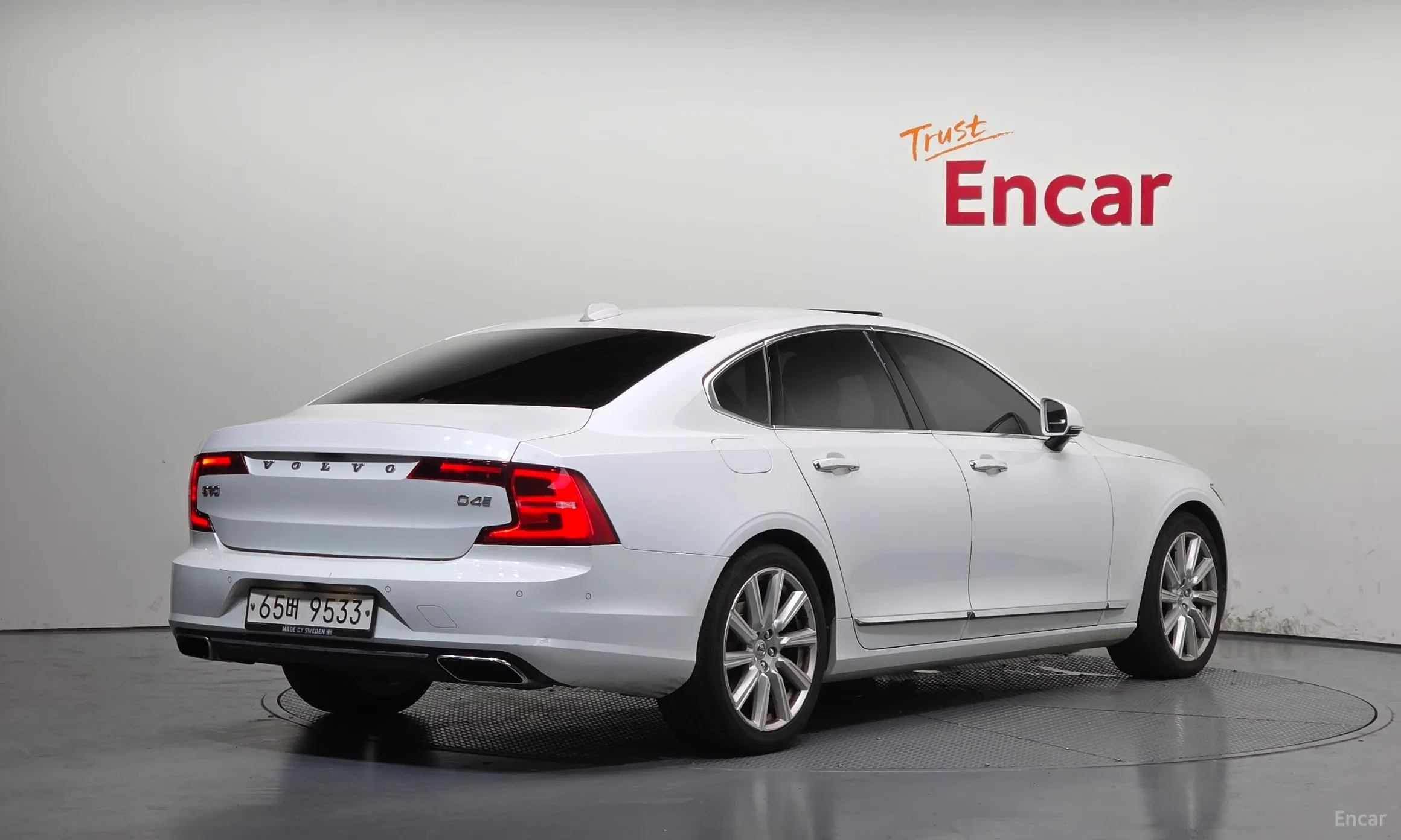 Volvo S90 превью 2