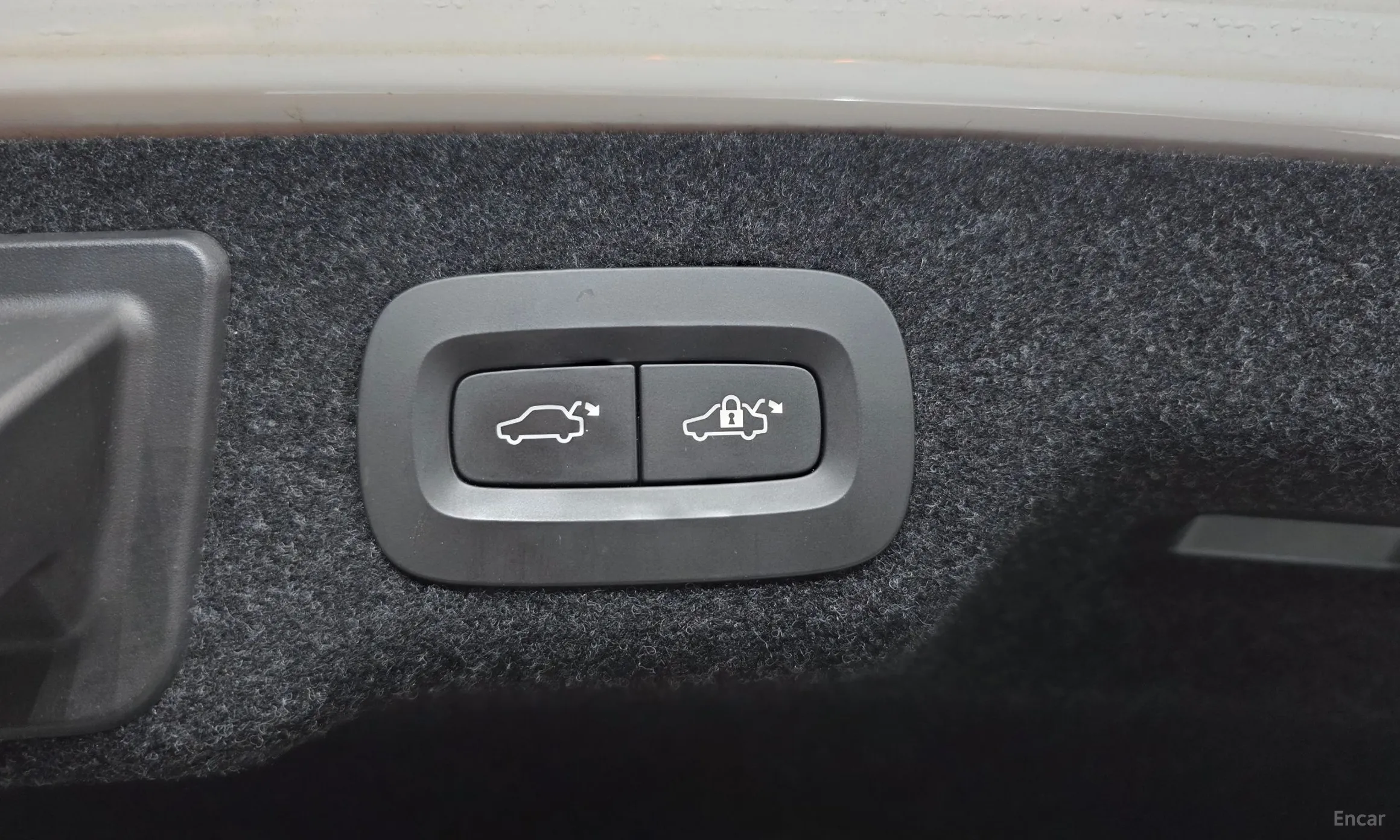 Volvo S90 превью 20