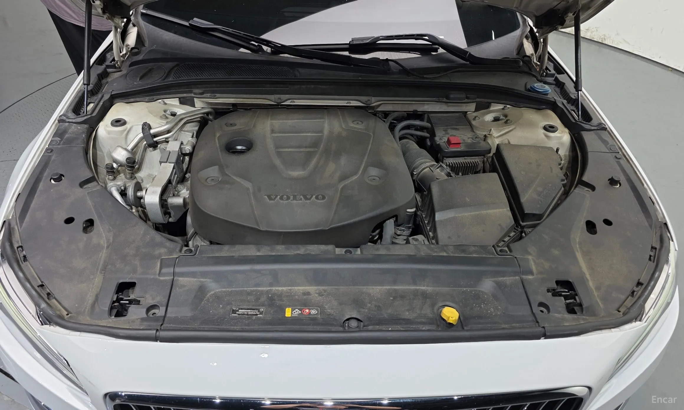 Volvo S90 превью 6