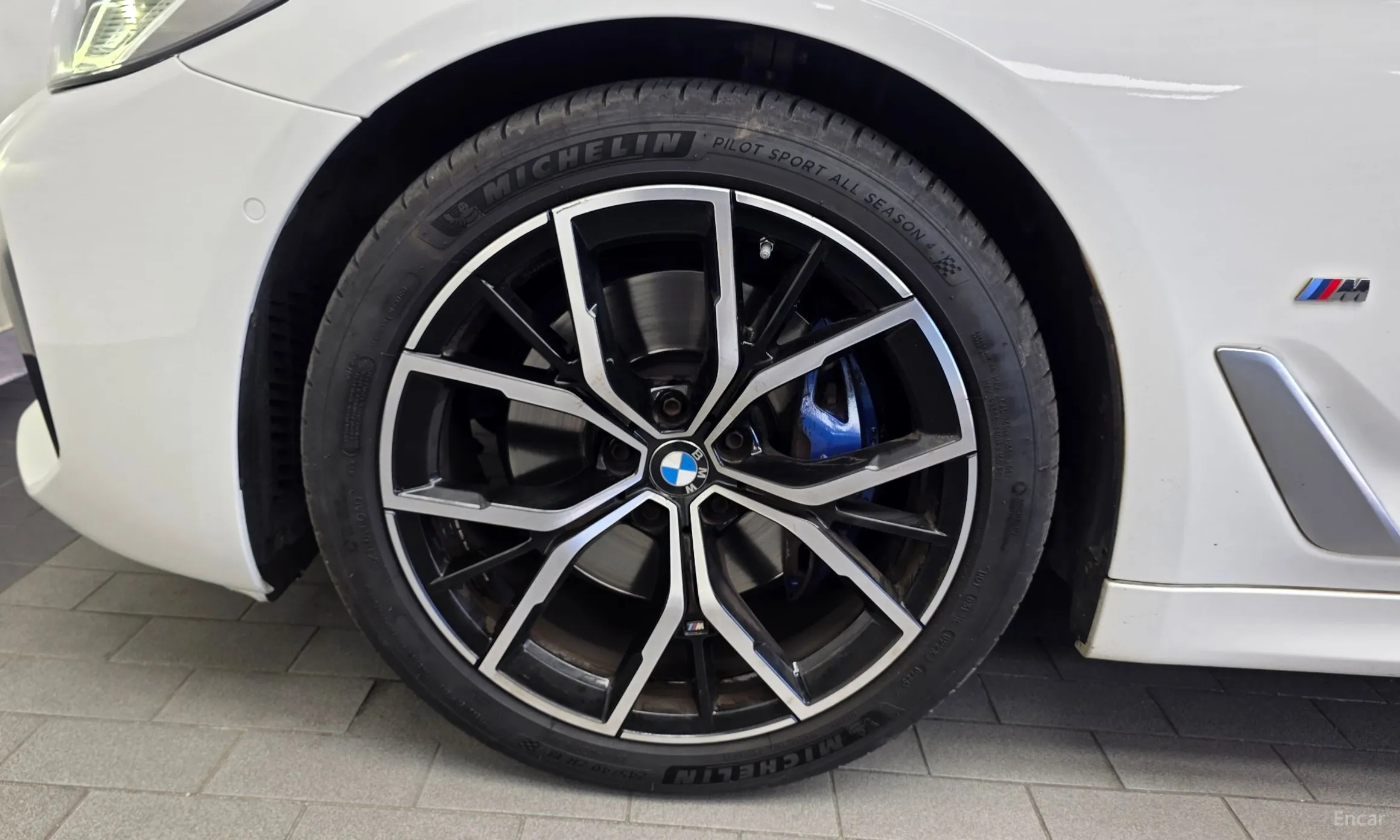BMW 5 Series (G30) превью 5