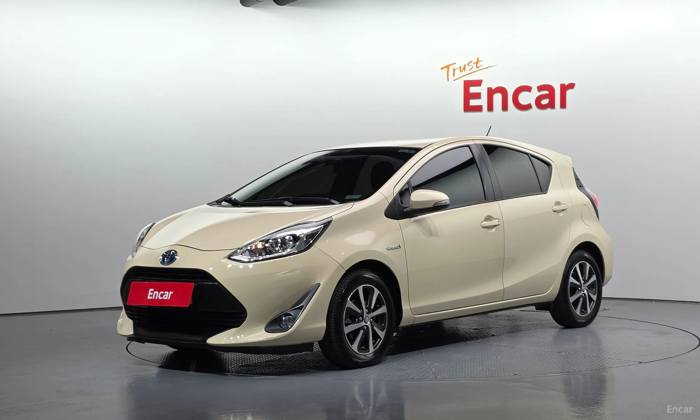 Prius C