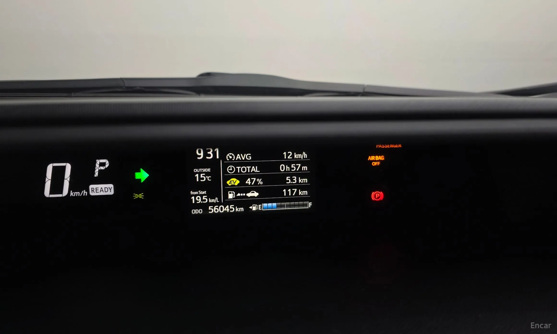 Toyota Prius C превью 8