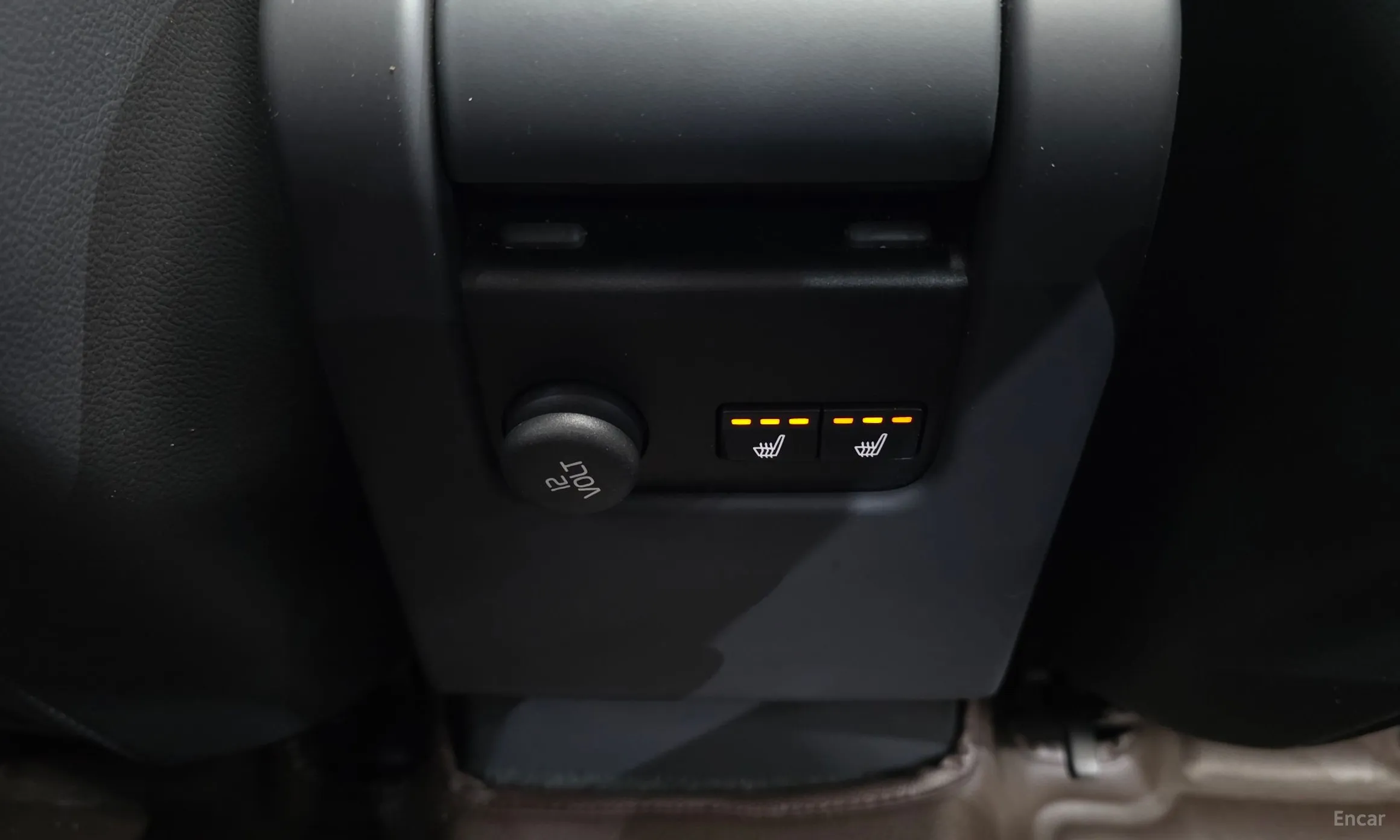 Volvo S60 превью 18