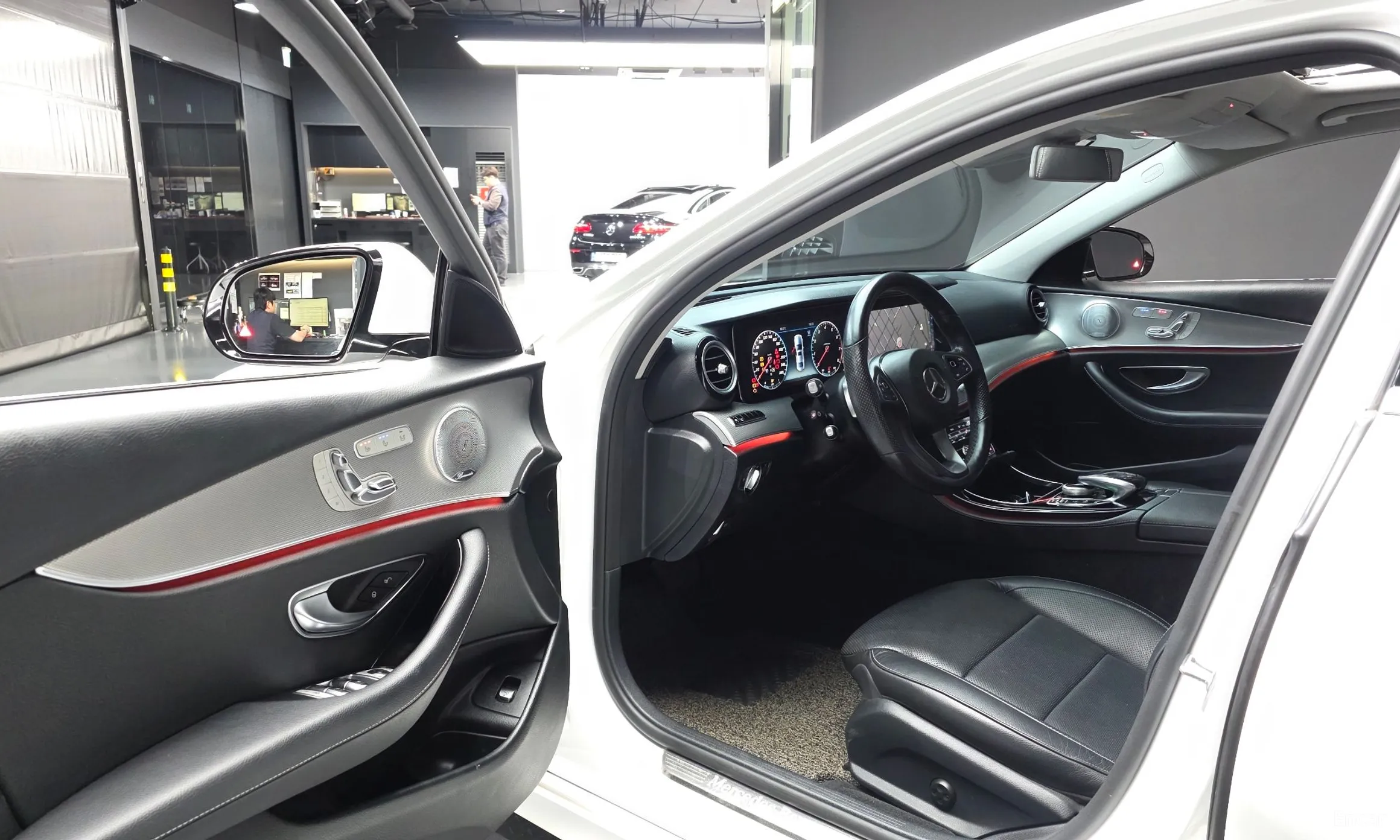 Mercedes Benz E-Class W213 превью 10