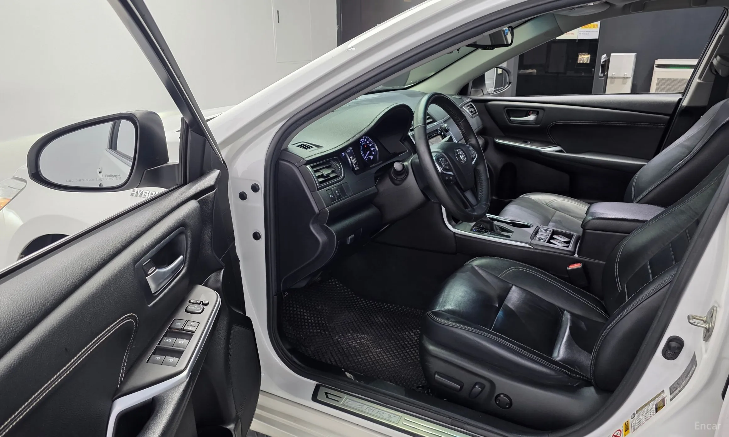 Toyota New Camry превью 10