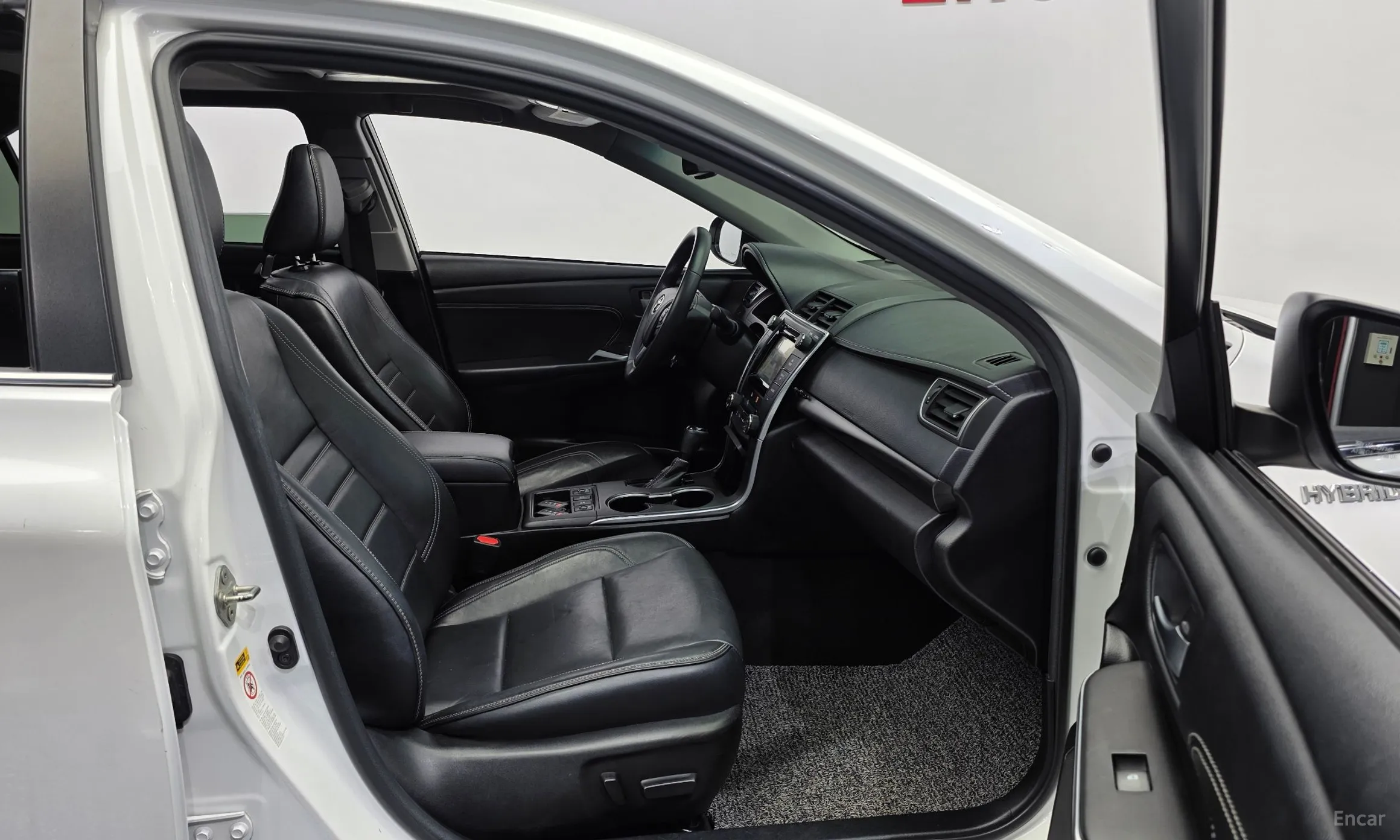 Toyota New Camry превью 12