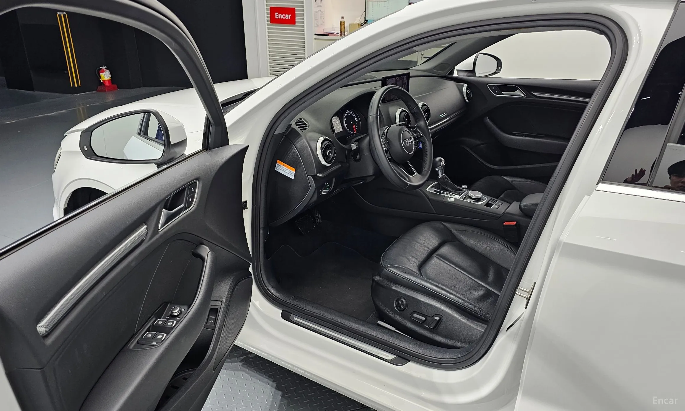 Audi New A3 превью 10