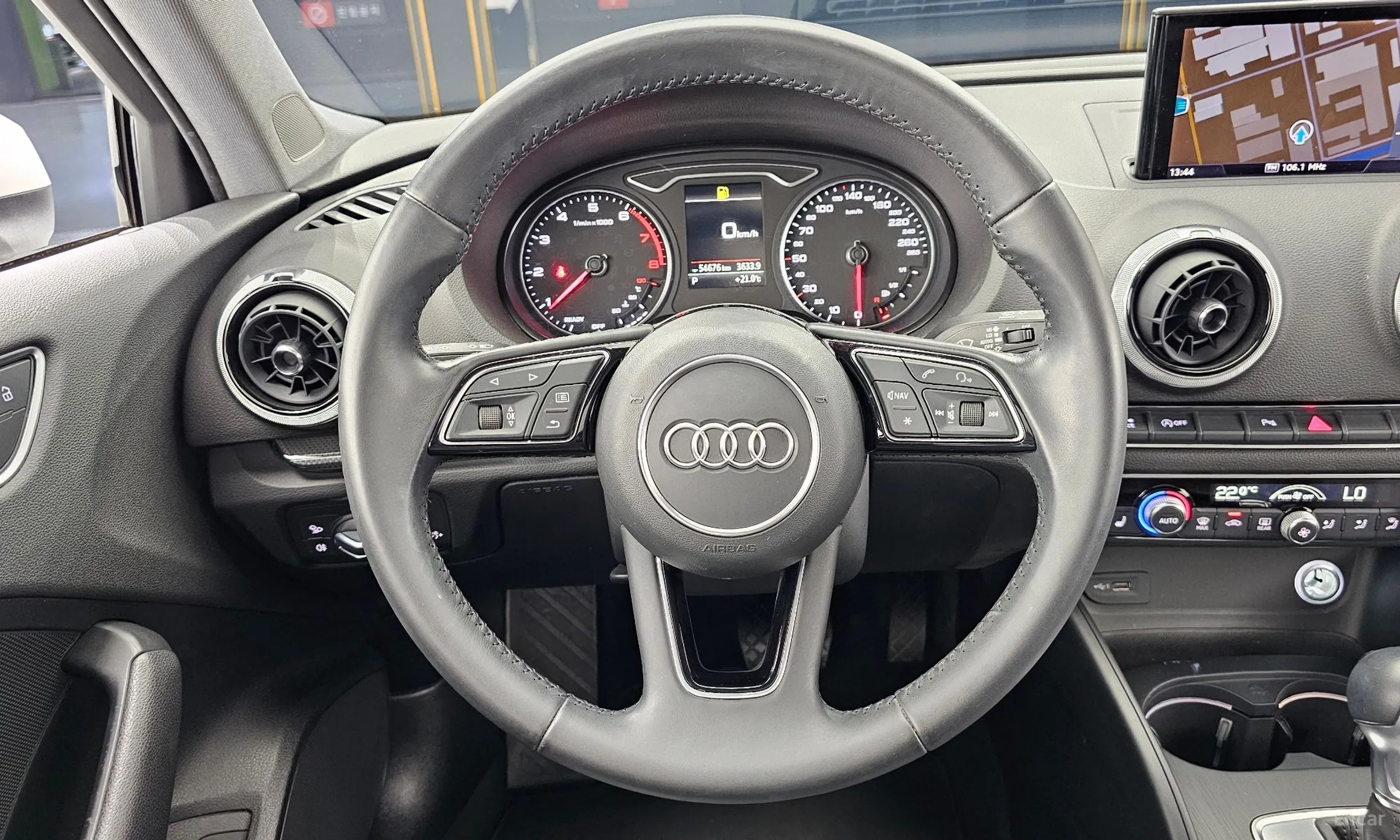 Audi New A3 превью 13