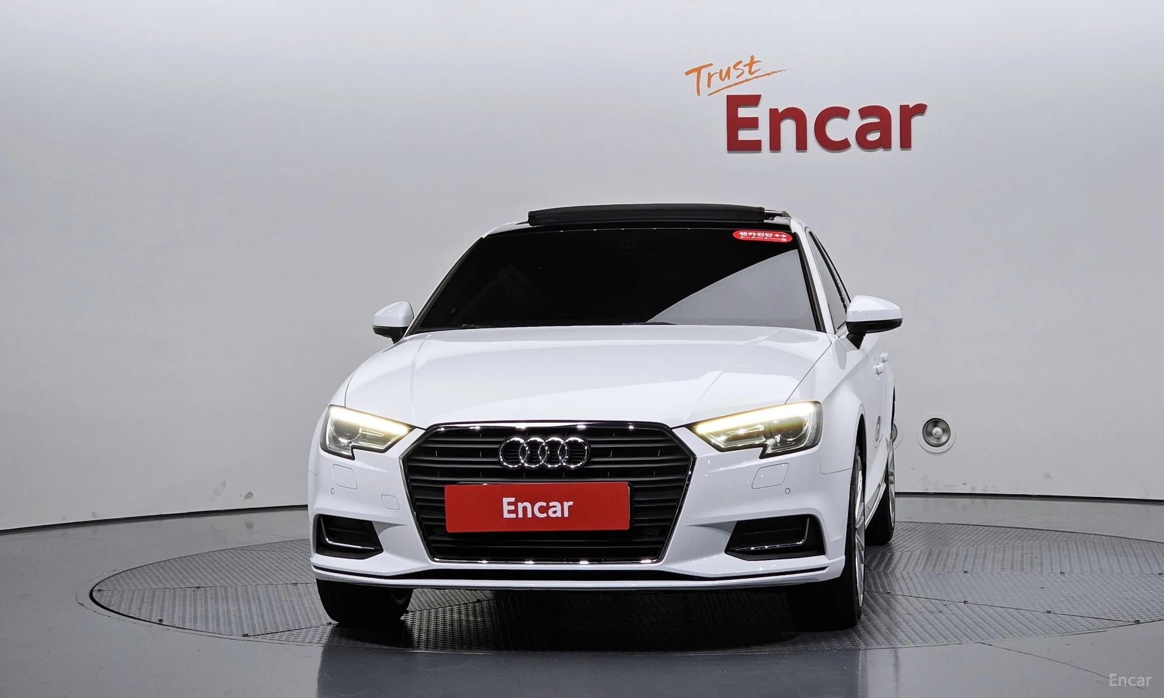 Audi New A3 превью 3