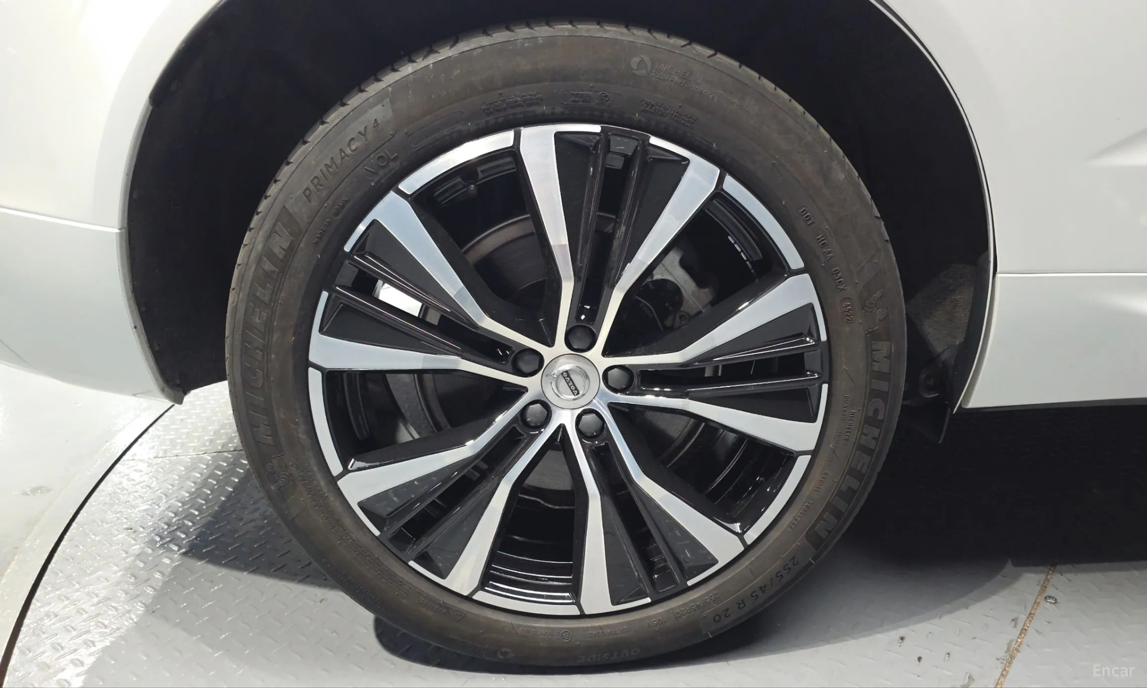 Volvo XC60 Gen 2 превью 5
