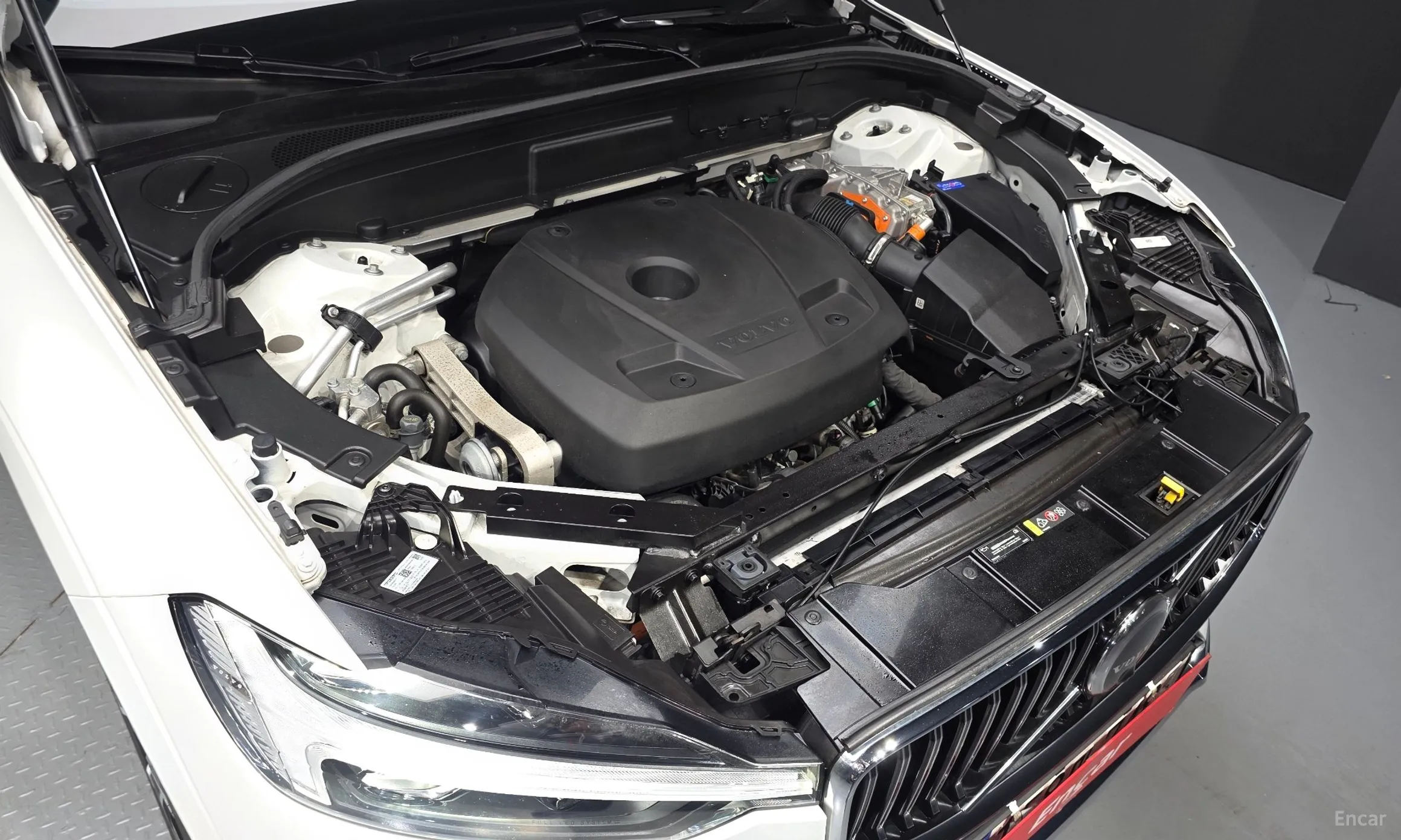 Volvo XC60 Gen 2 превью 6