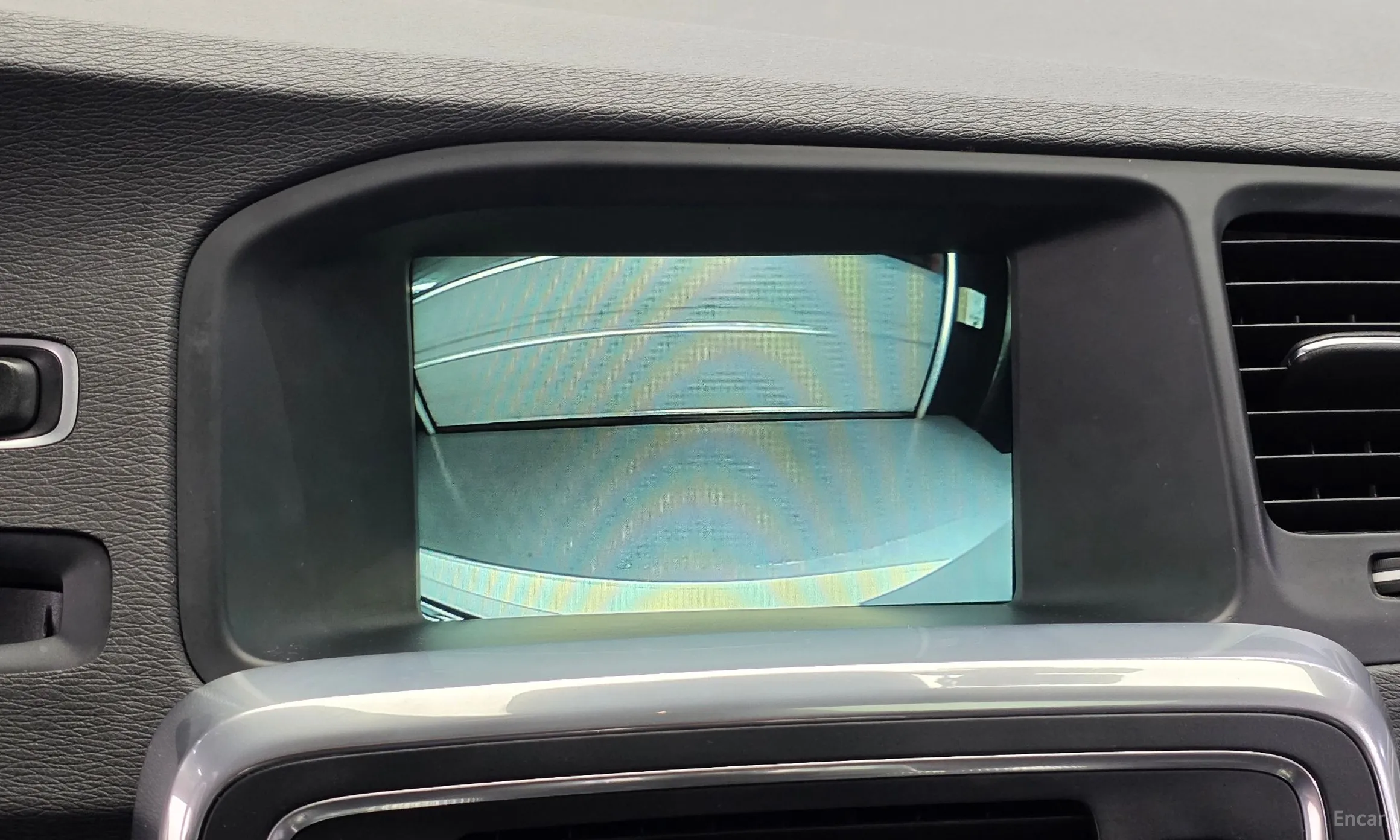 Volvo S60 превью 14